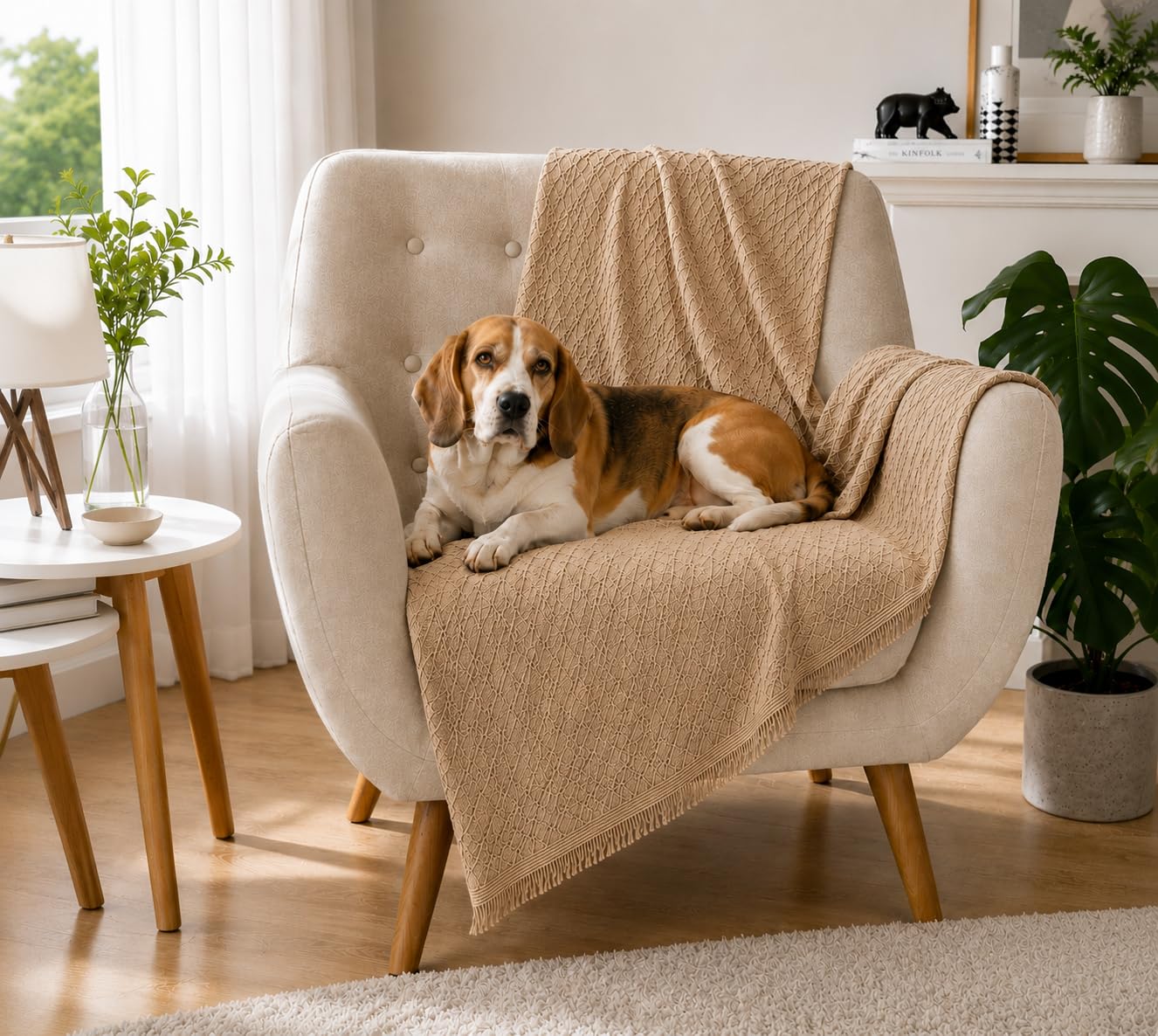 Protector Sofa, Cubre Sofa una Plaza, Manta Sofa Gatos y Perros, Sofa Cover para Sillon y butacas, Protector de Muebles para Mascotas 230 x 55 cm, Lavable, Reversible, marrón