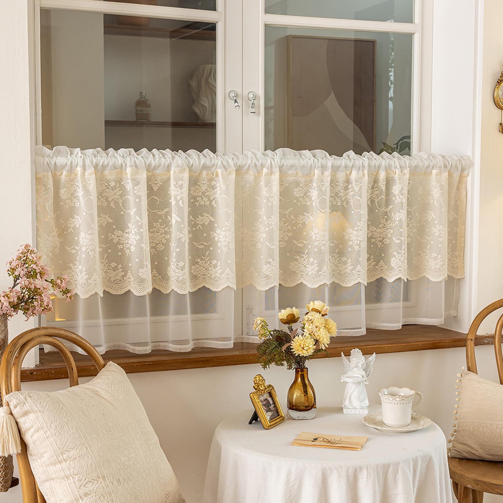 Cantonnière beige double couche brodée 140x45cm pour filtrer la lumière de cuisine