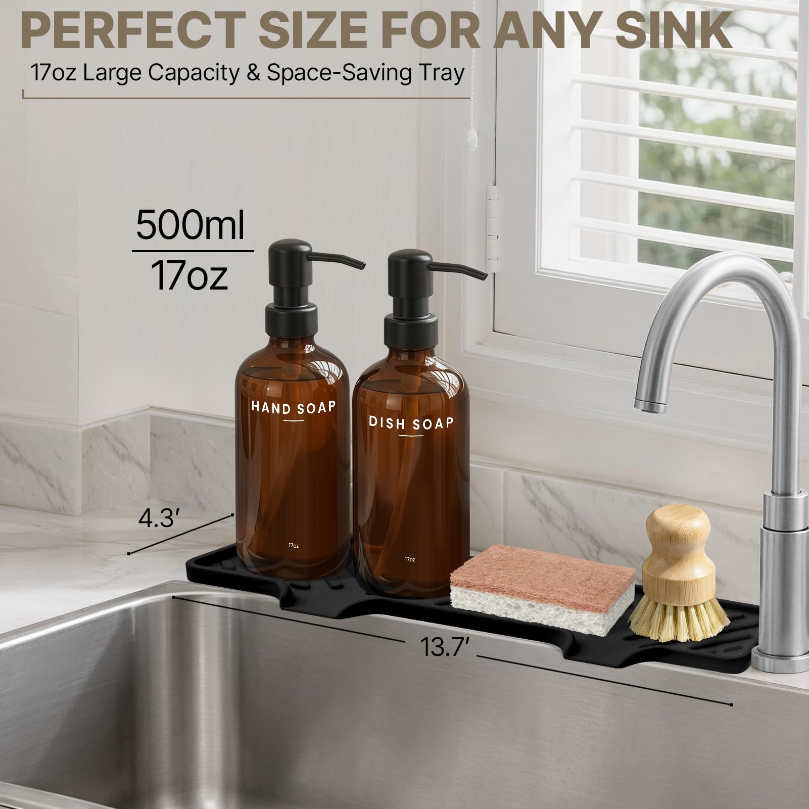 KLL Set di 2 dispenser di sapone in vetro con vassoio, 500 ml, ricaricabili, da bagno, con pompe in acciaio inox antiruggine, include spazzola in bambù, spugna in sisal e imbuto, ambra