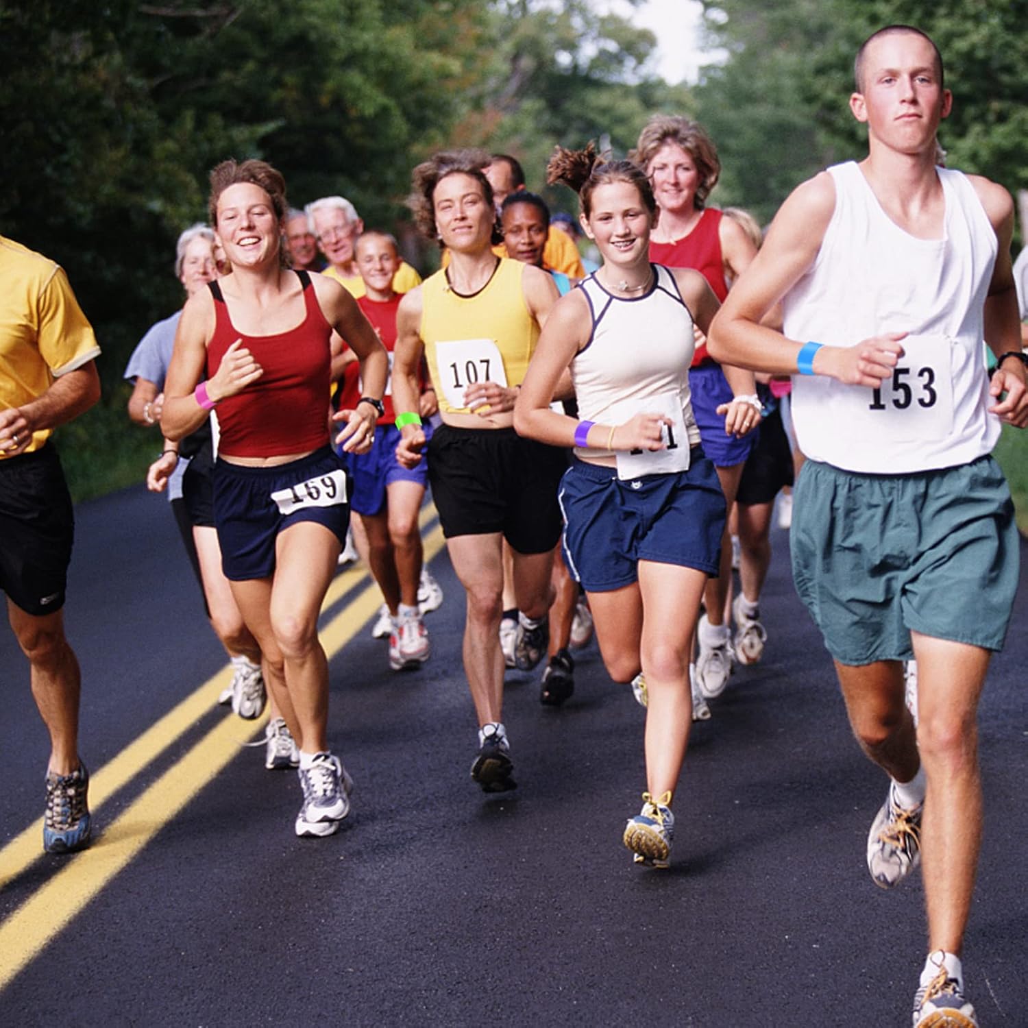 1400 Packs Paper Wristbands for Events, 7 Colors Waterproof Neon Party Wristbands Armband Paper Bracelets Identification Wristbands for Concert Club Bar Entrance Admission Party - Image 7