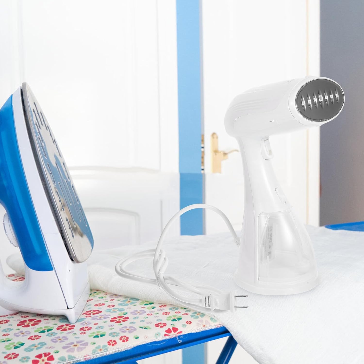 Portable Lightweight Travel Steam Iron for Clothes Handheld Steamer Fast Wrinkle Removal with Smooth Plate Safe for Home Office Hotel Dormitory US Plug