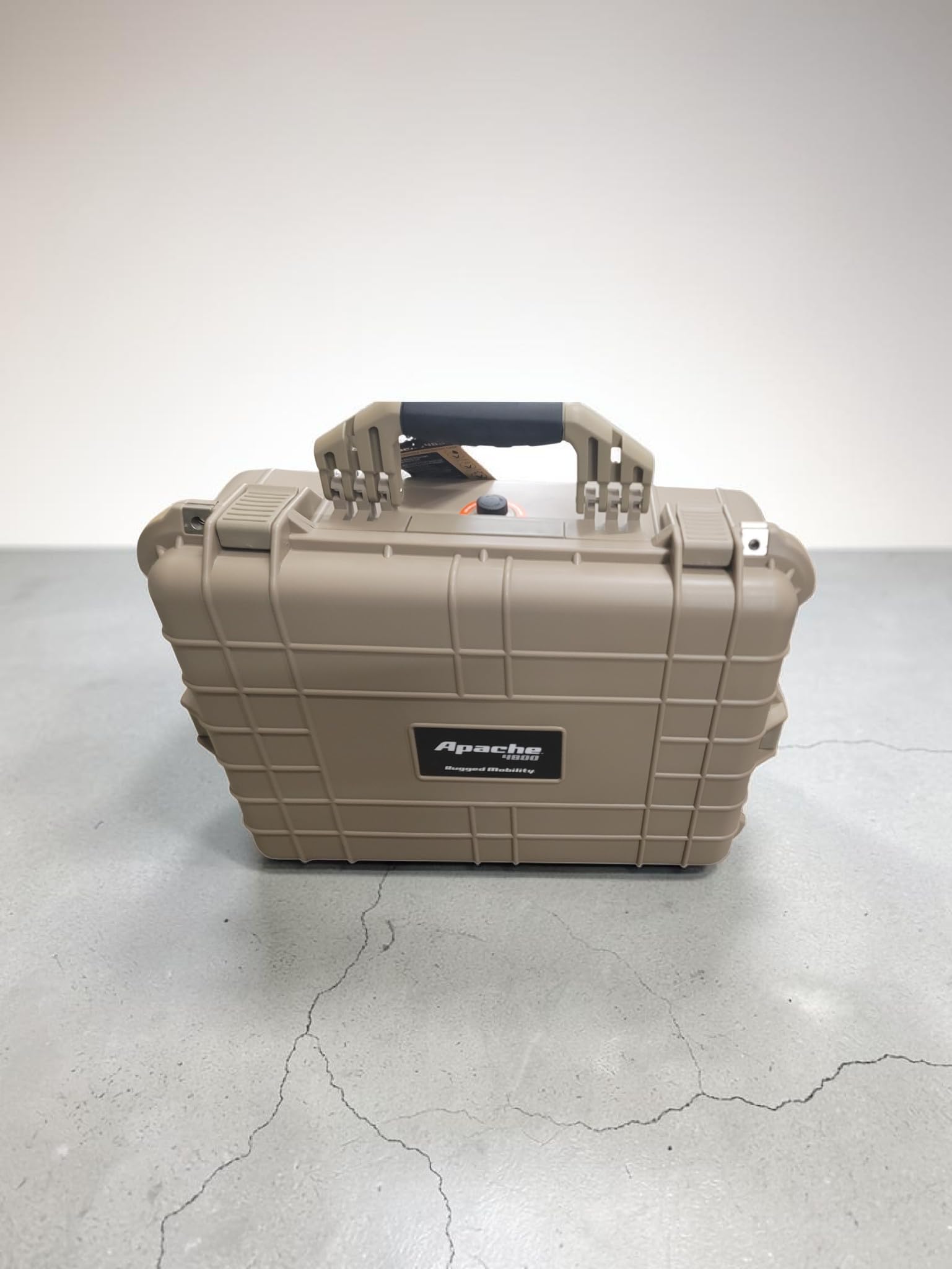 Amazon.com : Apache 4800 Weatherproof Protective Case - X-Large