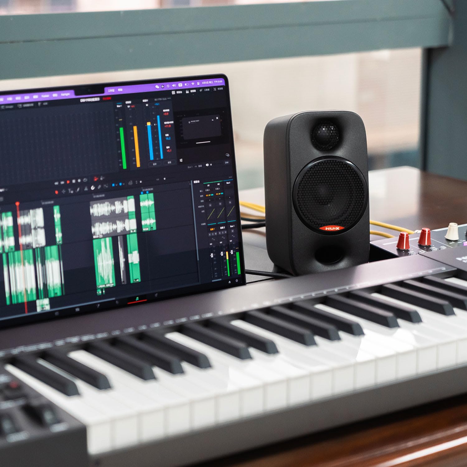 Nu-X | Axon 3 Nearfield Moniteurs de Studio | Haut-parleurs compacts de qualité de référence pour Le mixage et la Surveillance | Bluetooth, Interface Audio USB-C, contrôle de pièce DSP