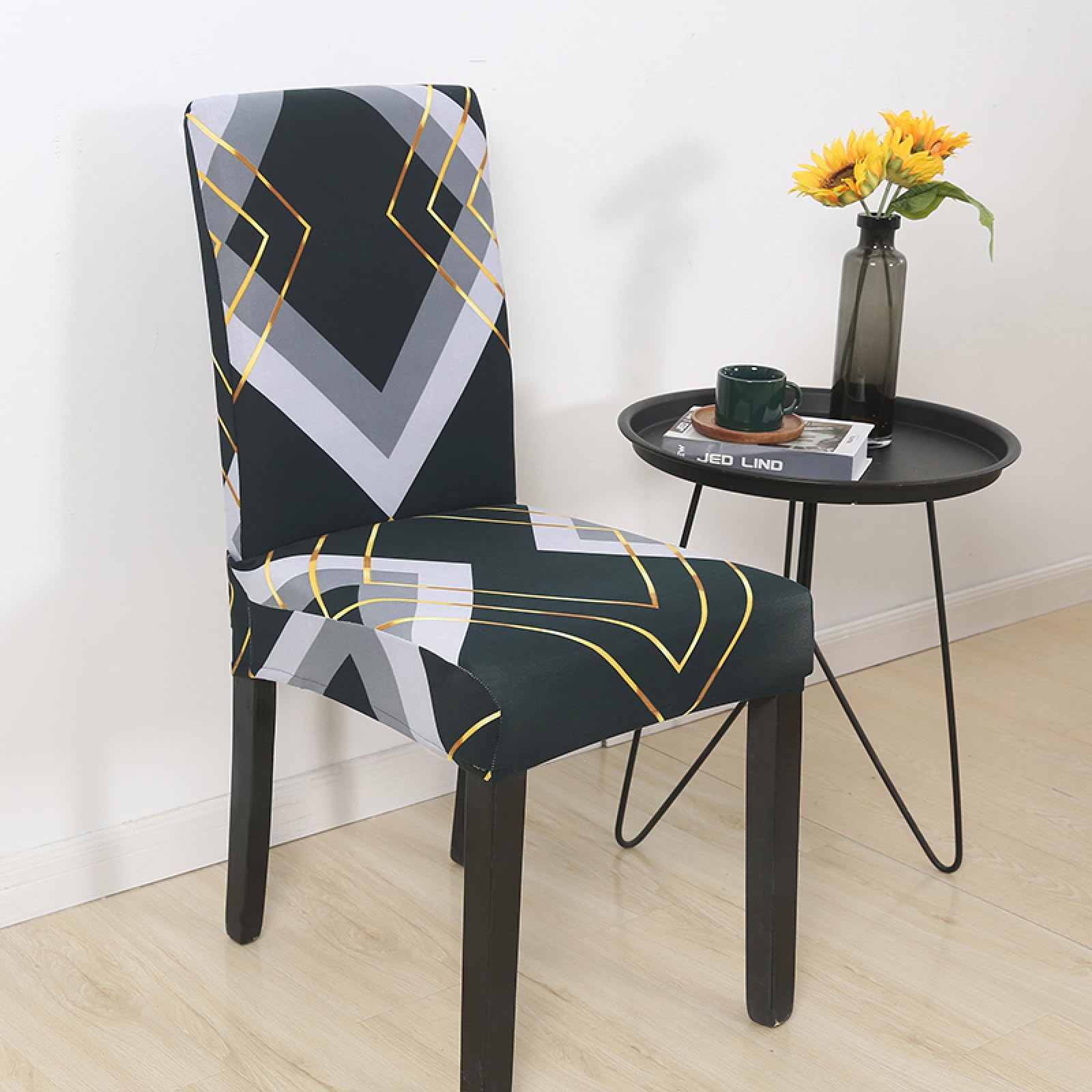 Housse de chaise amovible lavable pour rénover vos sièges tachés de salle à manger