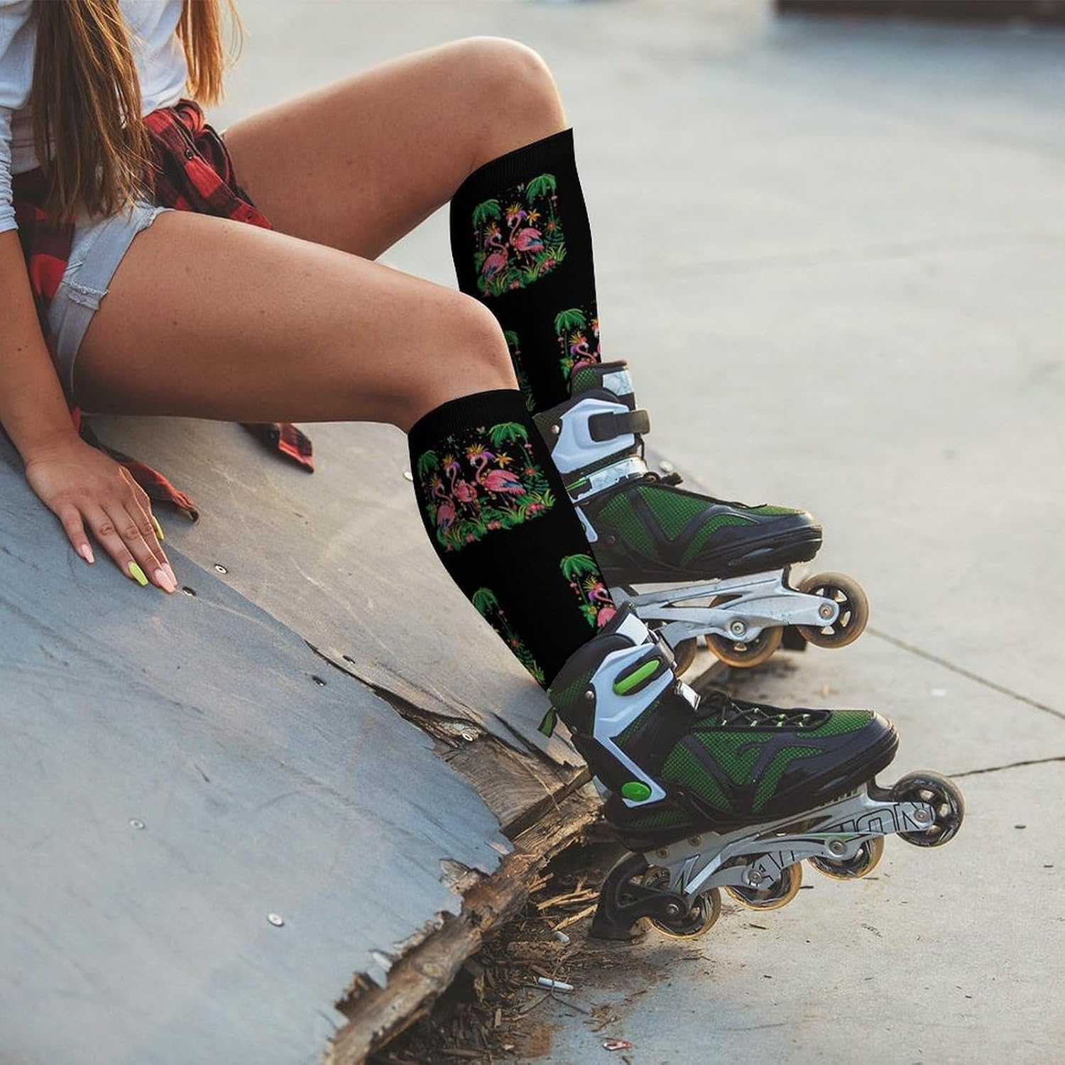 Flamingo Mardi And Gras Day Knee High Socks Athletic Long Stockings Sport Casual Crew Tube Sock Boot 46cm