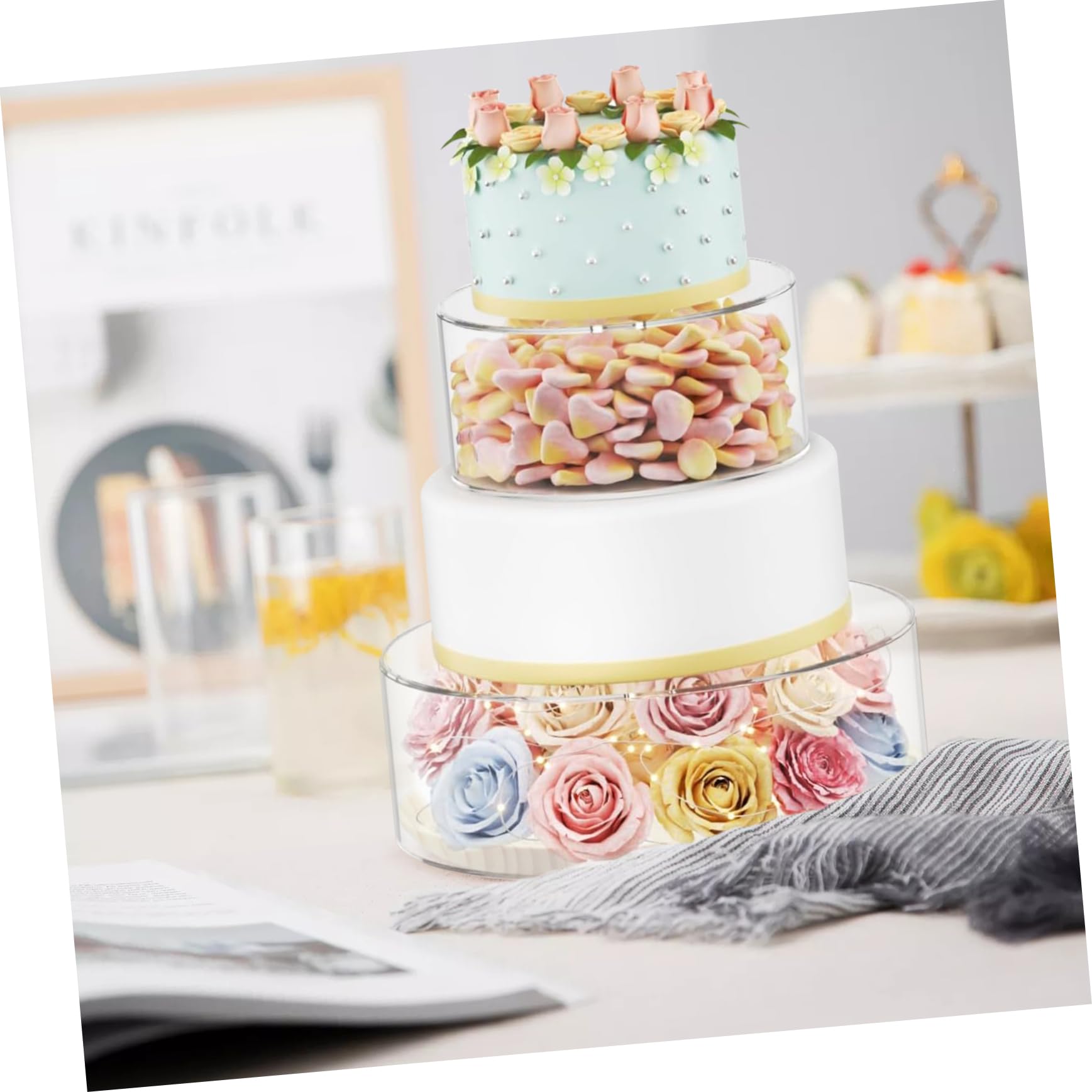 SECFOU Alzatina per Torte Rotonda in Acrilico Coperchio, 1 Pz | Riutilizzabile e Lavabile, Design Semplice Decorativo, per Compleanni e Matrimoni