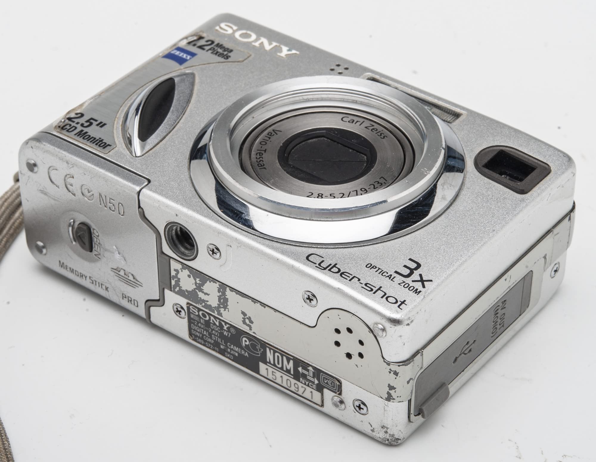 コンデジ　SONY　Cyber-shot　DSC-Ｗ7　ソニー　サイバーショット Sony Cyber-shot W7 Review: Digital Photography Review