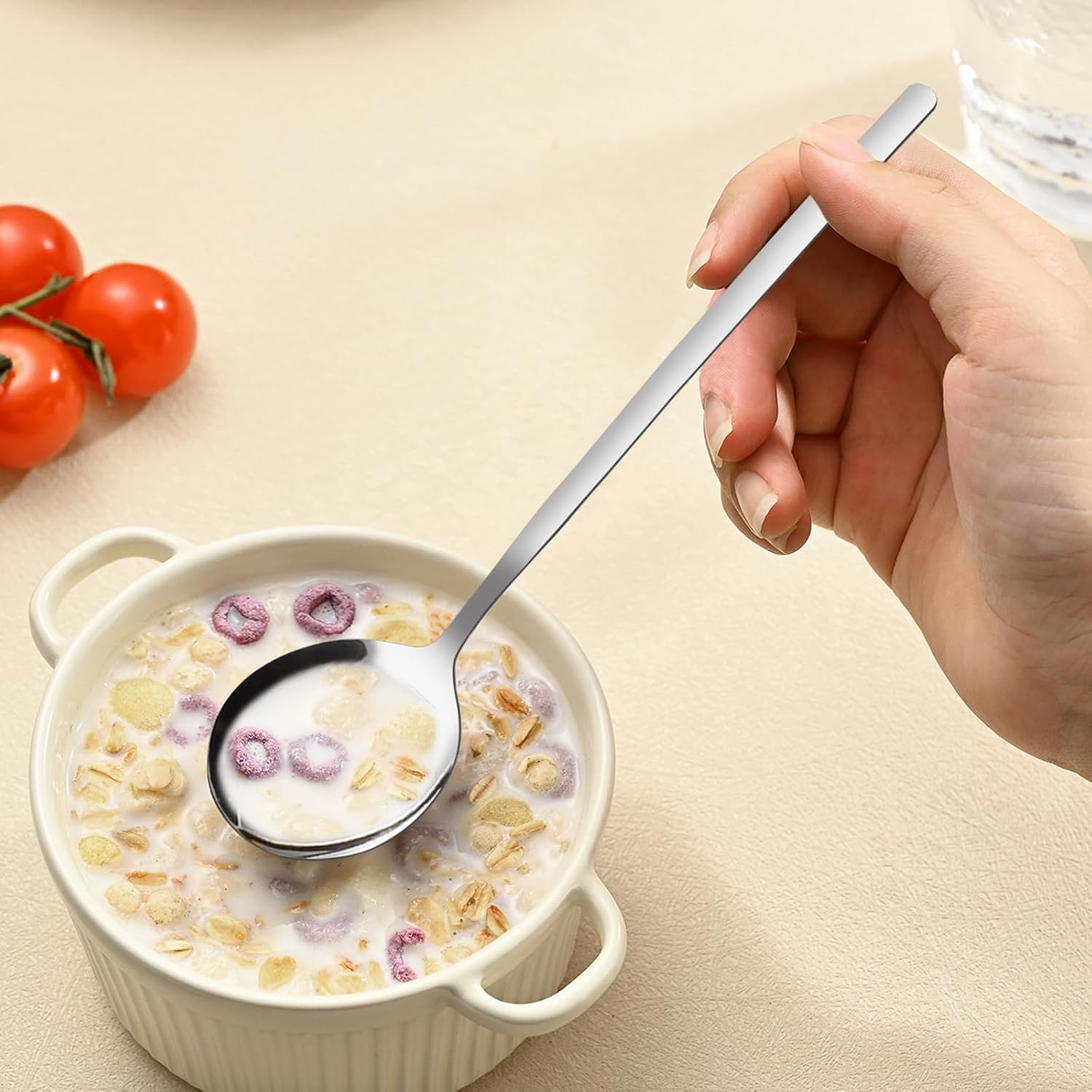 VANRA Soup Spoons Long Handle for Eating 8.5 inch Korean Soup Spoons Set of 6 Silverware 18/8 Stainless Steel Round Spoons for Soup Cutlery set
