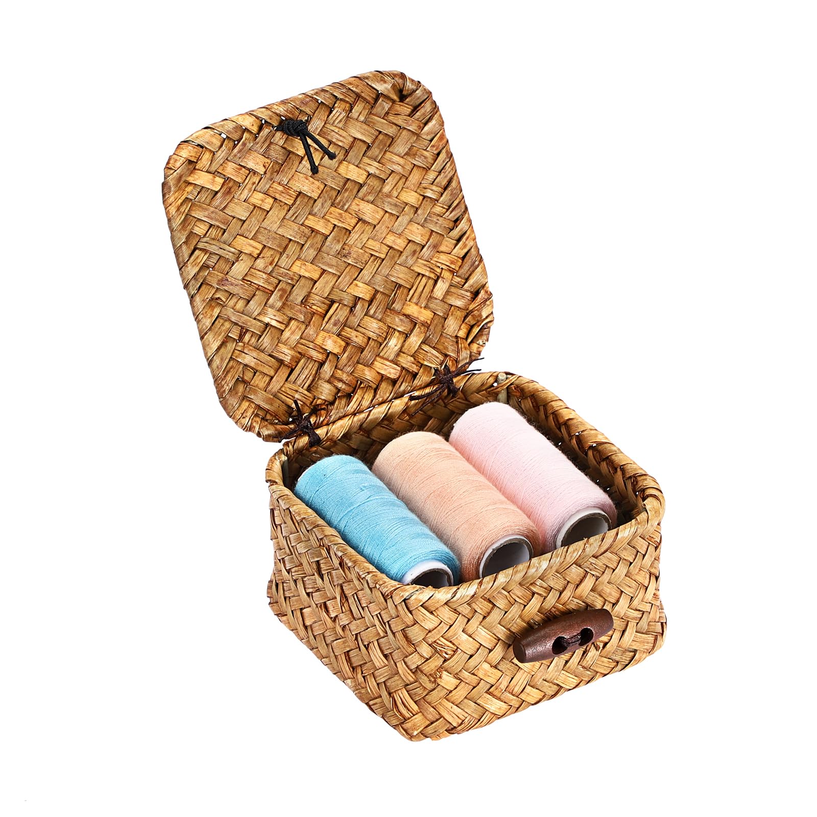 IGNPION Mini Seagrass Desk Storage Basket with Lid, Square Wicker Entryway Keys Basket, Farmhouse Decorative Shelf Box, Multipurpose Storage for Craft, Paper Clip, Hair Ties ﻿ (Caramels)
