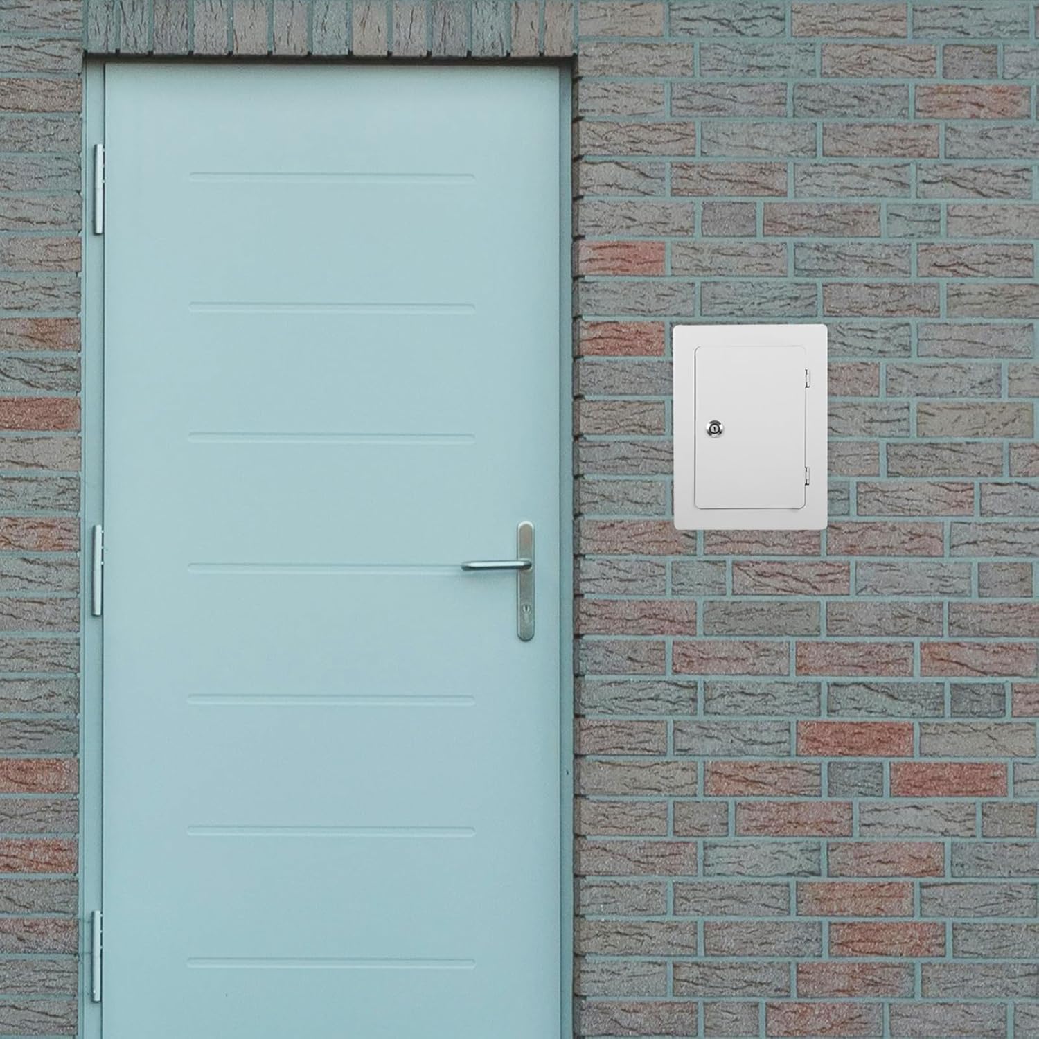 Vaguelly Outdoor Metal Circuit Breaker Box Splashproof Junction Box for Electrical Cable Connections Weatherproof Wall-Mount Project Enclosure for Outdoor Use