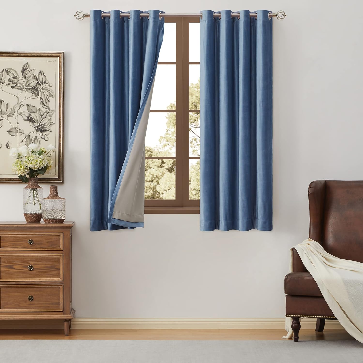 BULBUL 100% Blackout Velvet Window Curtains Ruby Red 108 inch Long， Room Darkening Curtains Heavy Thermal Insulated Grommet Livingroom Window Drapes with Black Liner 2 Panels Set