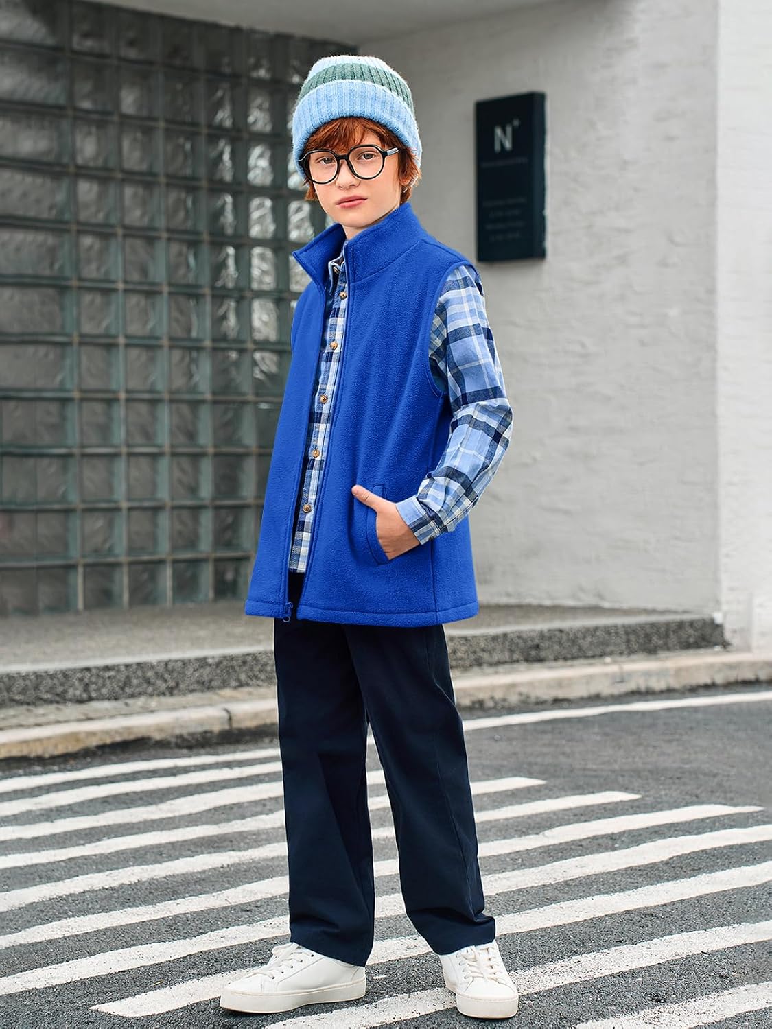 Haloumoning Boys Fleece Full Zip Vest Kids Polar Lightweight Sleeveless Jacket Fall Warm Outwear 5-14 Years