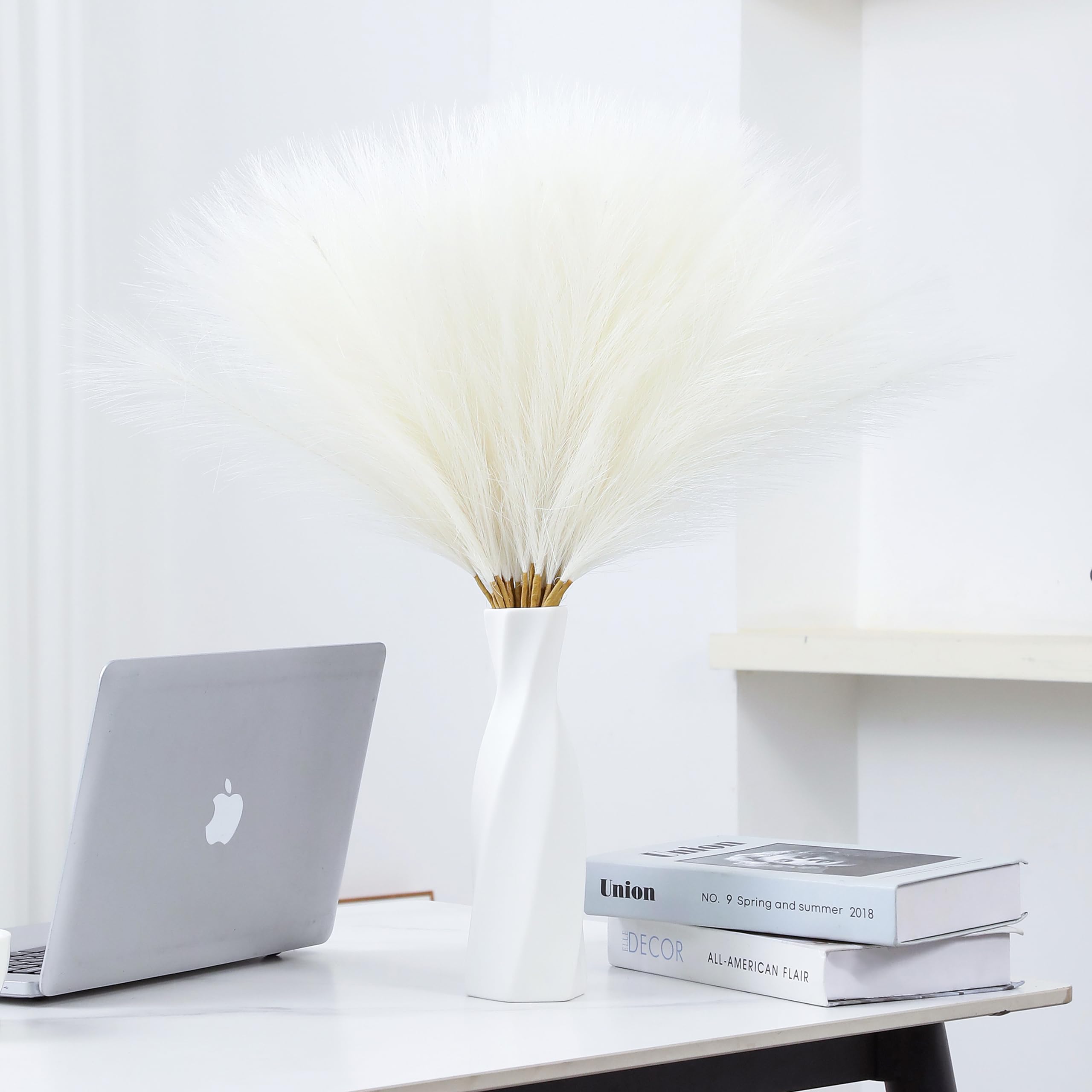 Wttisel 50pcs 22" White Pampas Grass - Faux Pampas Grass Decor Short Artificial Pampas Grass for Boho Home Wedding Mothers Day Decoration