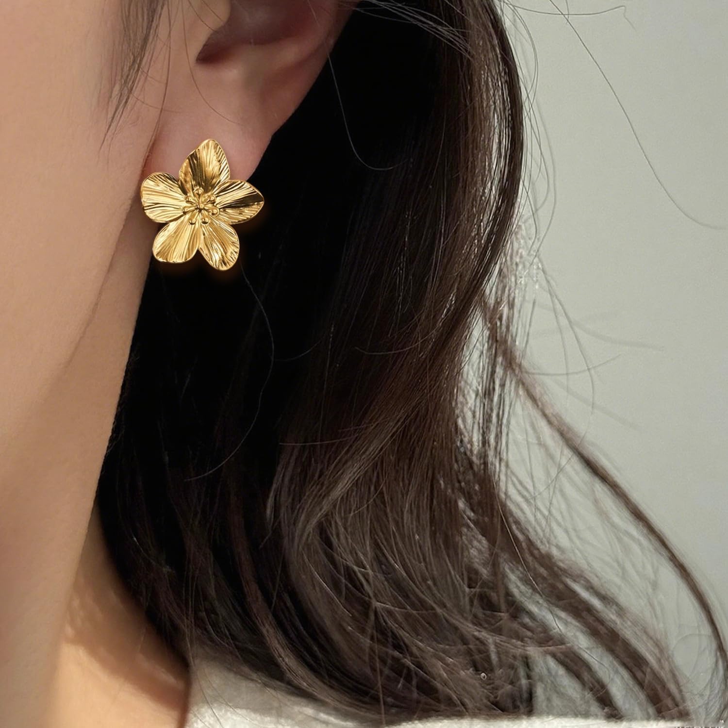 Chunky Gold Earrings for Women Trendy Large Flower Earrings Big Gold Flower Stud Earring Dainty Golds Statement Earring Fashion Jewelry Christmas Birthday Present - Image 4