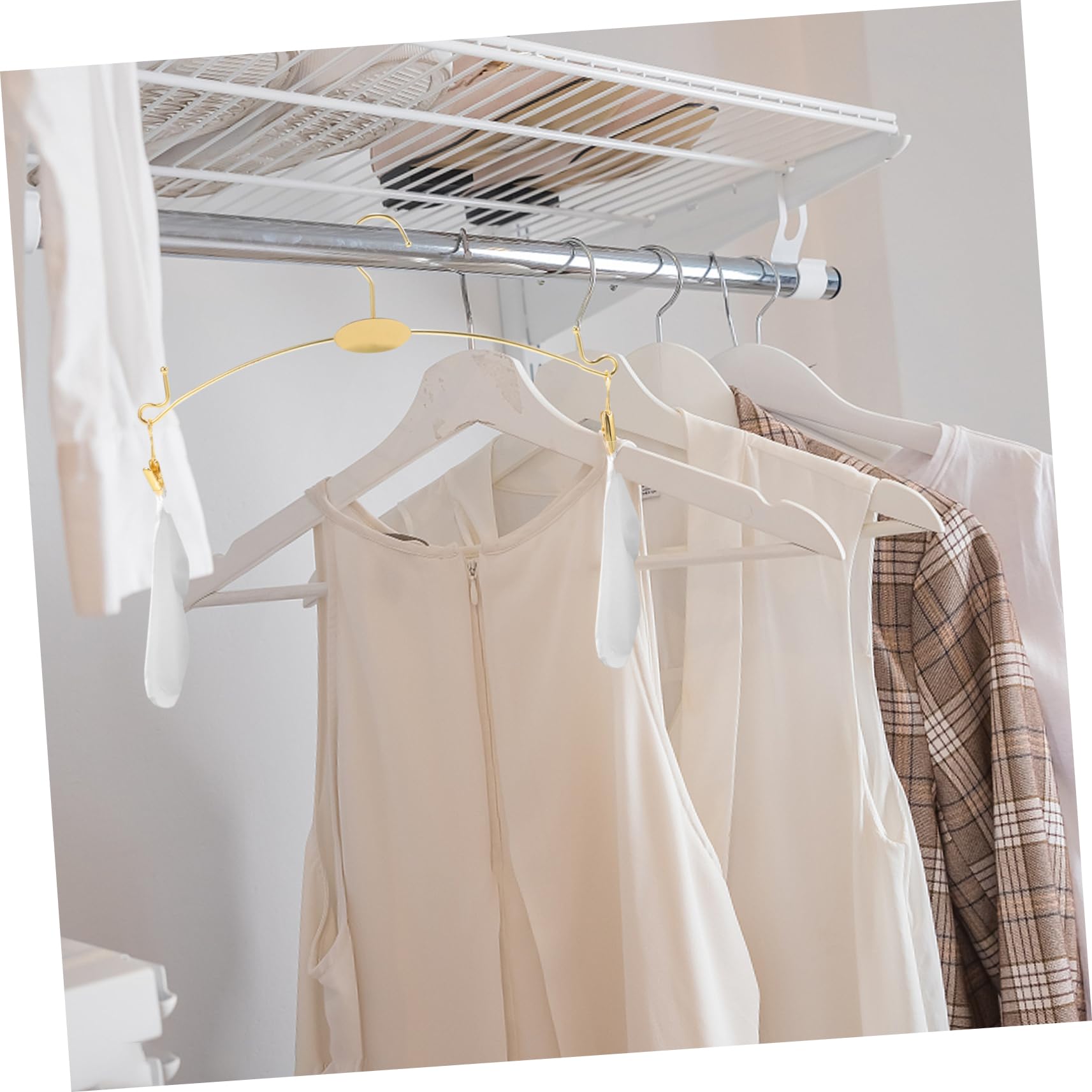 OFFSCH 10pcs Anti-Slip Underwear Hangers Gold Hangers Clips for Pants Bra Non-Slip Design Metal Home Shop Use