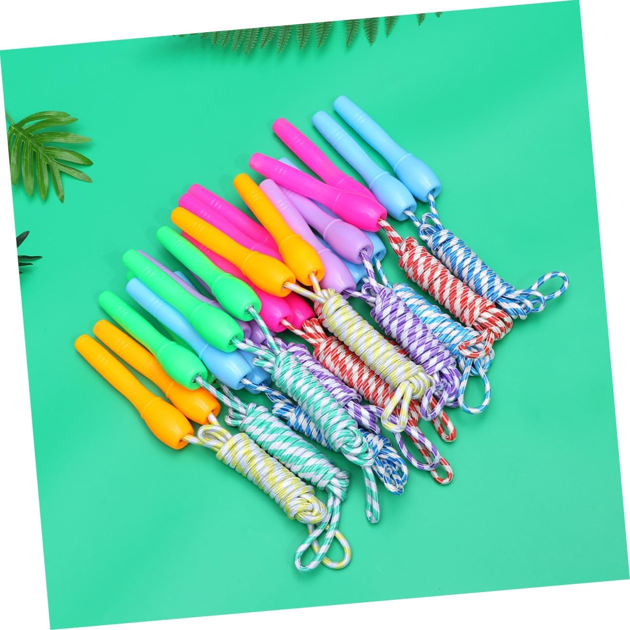 Cabilock 12pcs Plastic Handle Jump Ropes, Cotton Cord Skipping Equipment, Outdoor Sports Fitness Activity Random Color