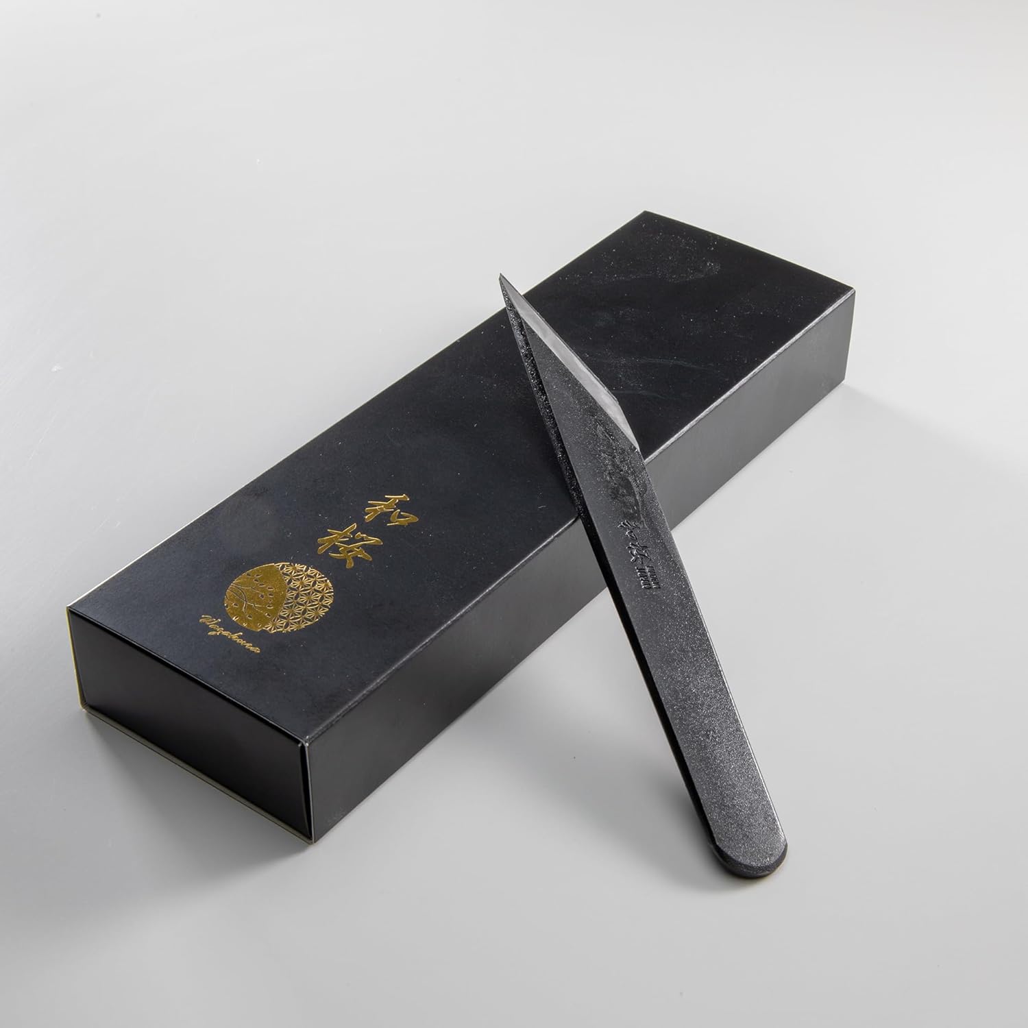 Wazakura Kiridashi Knife - Right Hand Japanese Marking & Woodworking Knife | Hand Forged Razor Sharp Carbon Steel Blade Made in Japan (21mm)