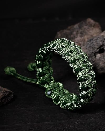 Miniatura 9 de Jewever Paracord - Pulseras de supervivencia trenzadas de cuerda paracord hecha a mano para parejas hombres y mujeres tamaño ajustable juego de 2