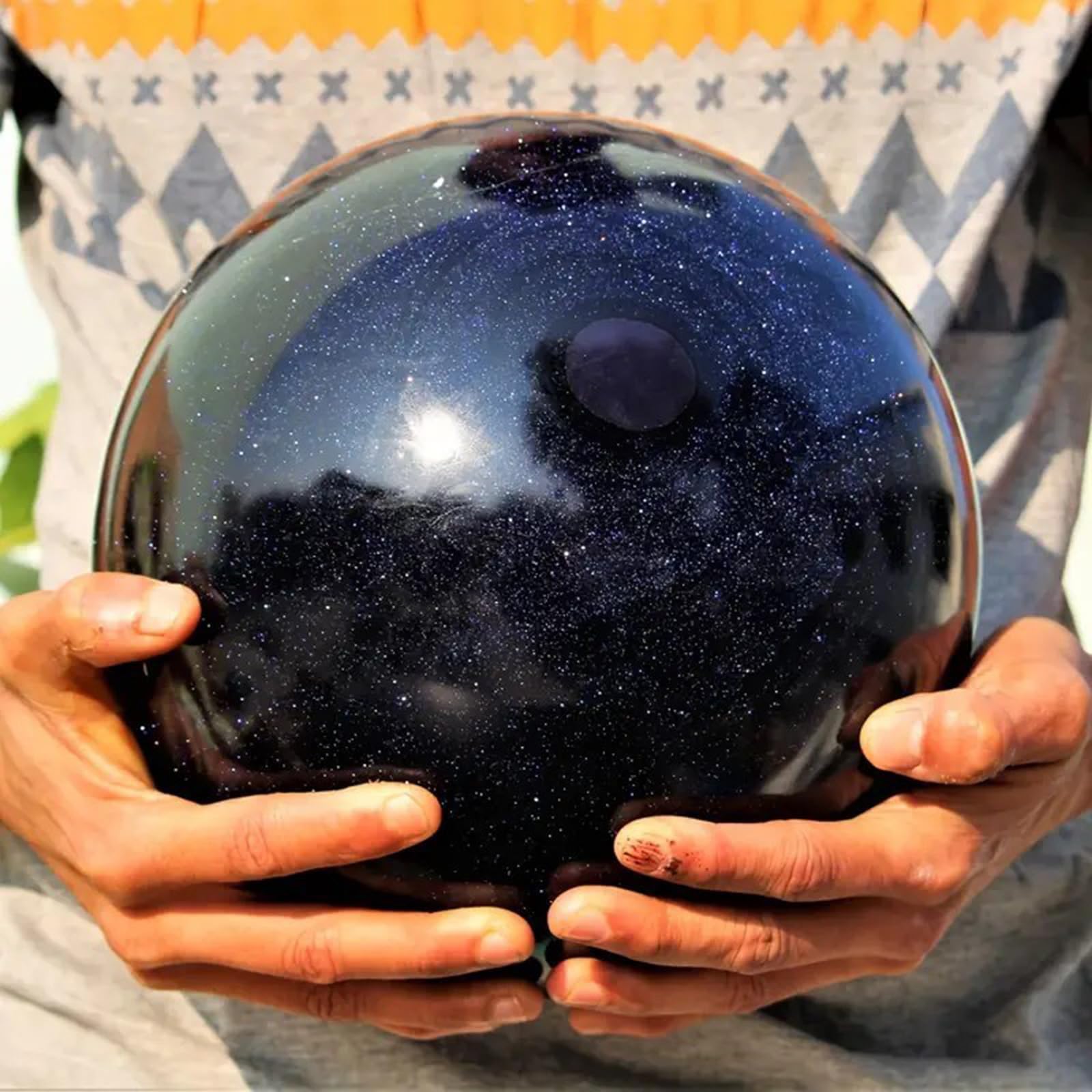 Bola de Cristal Sintético con Esfera de Piedra Dorada Azul con Soporte de Madera, Cristal Curativo de Chakras, Manualidades Reiki, Sala de Estar, Oficina, Decoración del Hogar,7~7.5cm