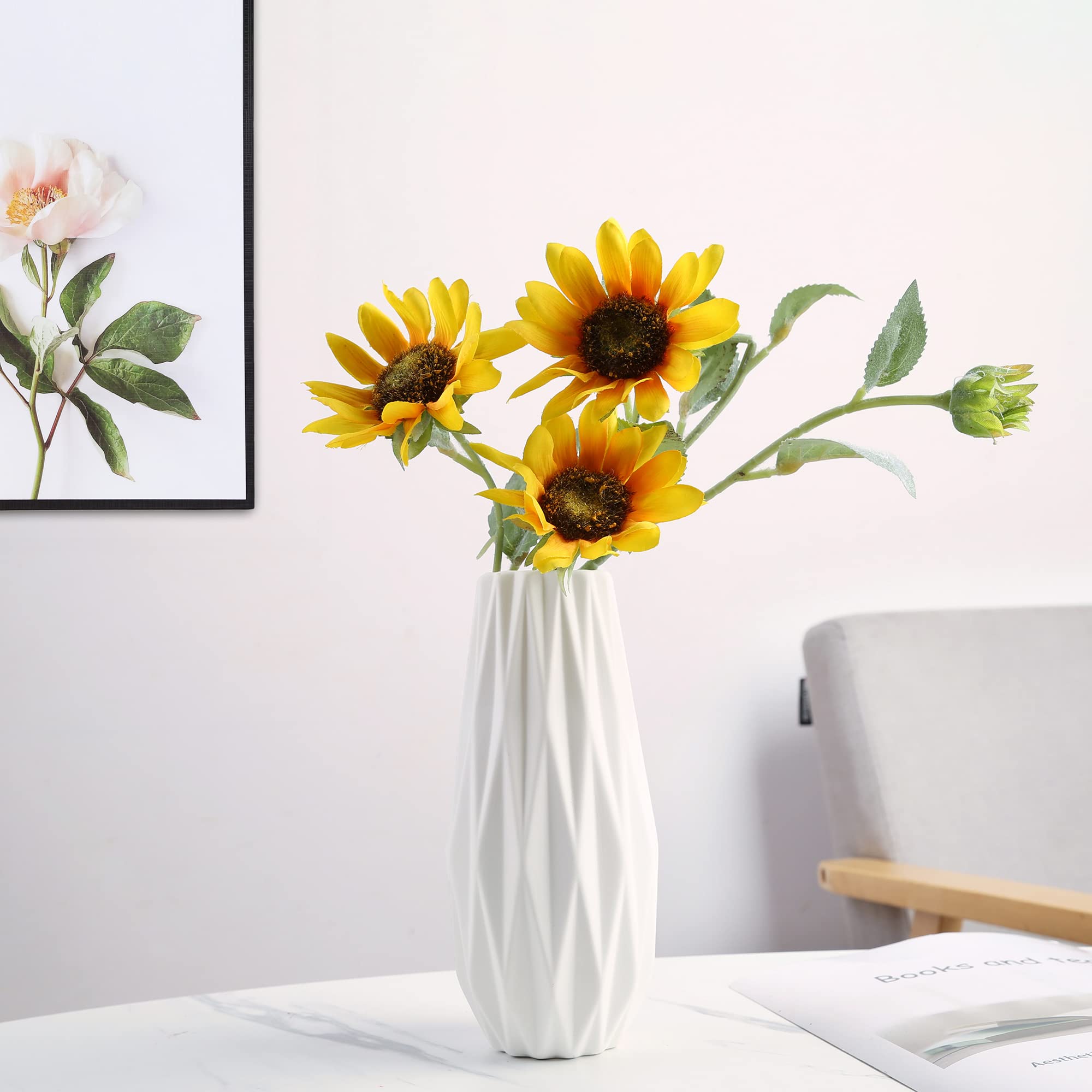 Simple White Ceramic Vase, Modern Home Decoration Porcelain Vase Flower Vase Origami Design - Image 3