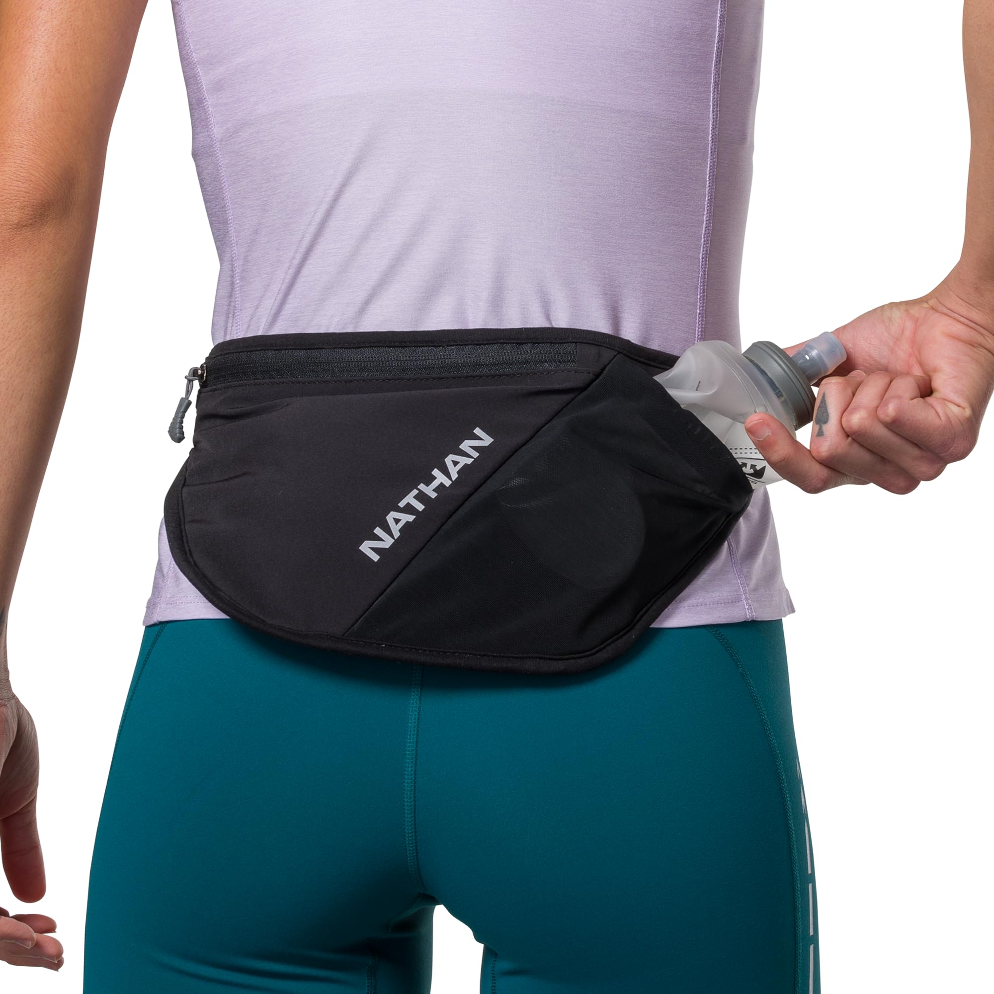Nathan Ceinture d'hydratation pour la course à pied – Gourde souple Hydrapak de 532 ml avec ExoSpine – Respirante, réglable et confortable – Porte-gourde incliné – Plume Pinnacle Featherlite, ultra