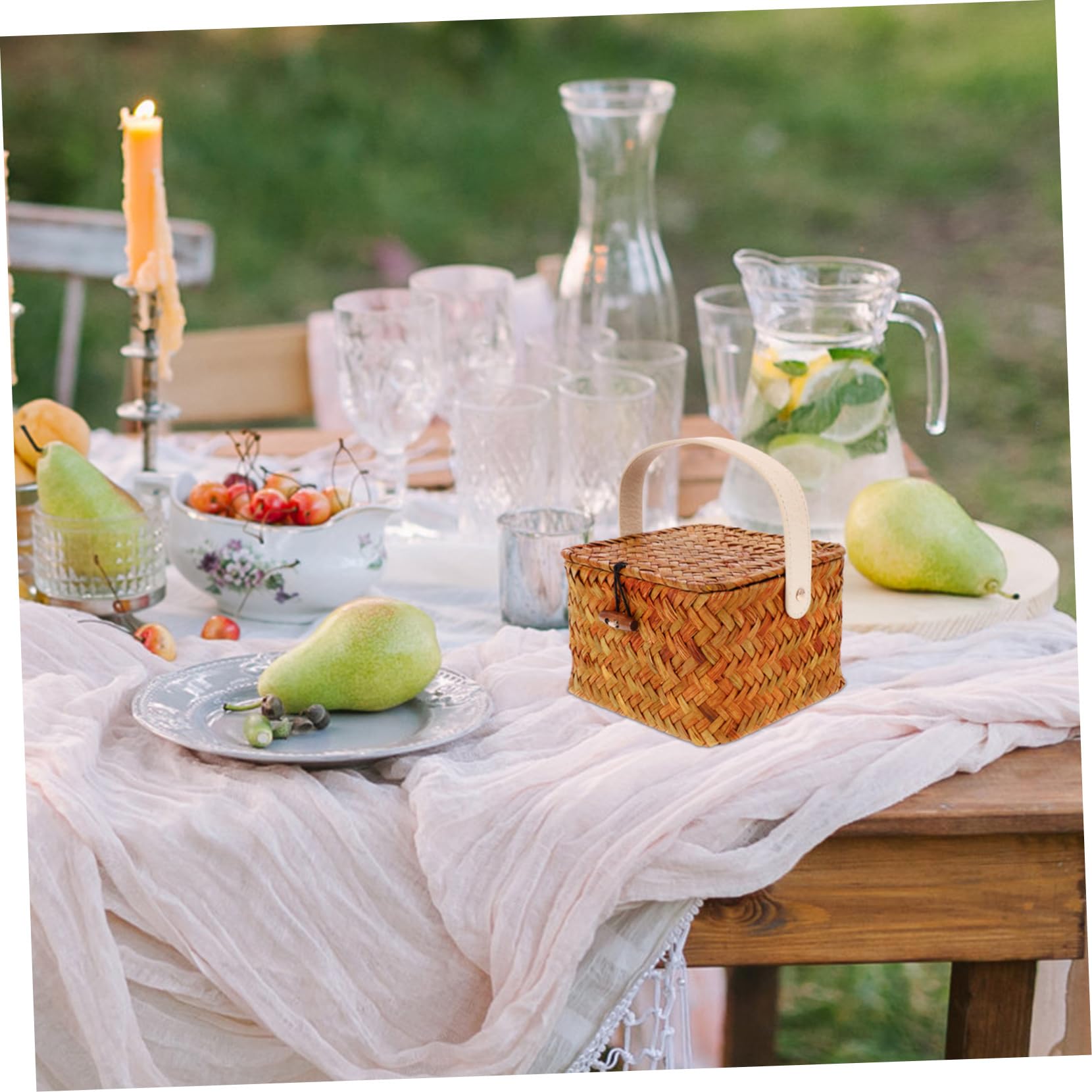 SOLUSTRE Woven Storage Basket Lid Rattan Box Desktop Woven Basket for Office Home