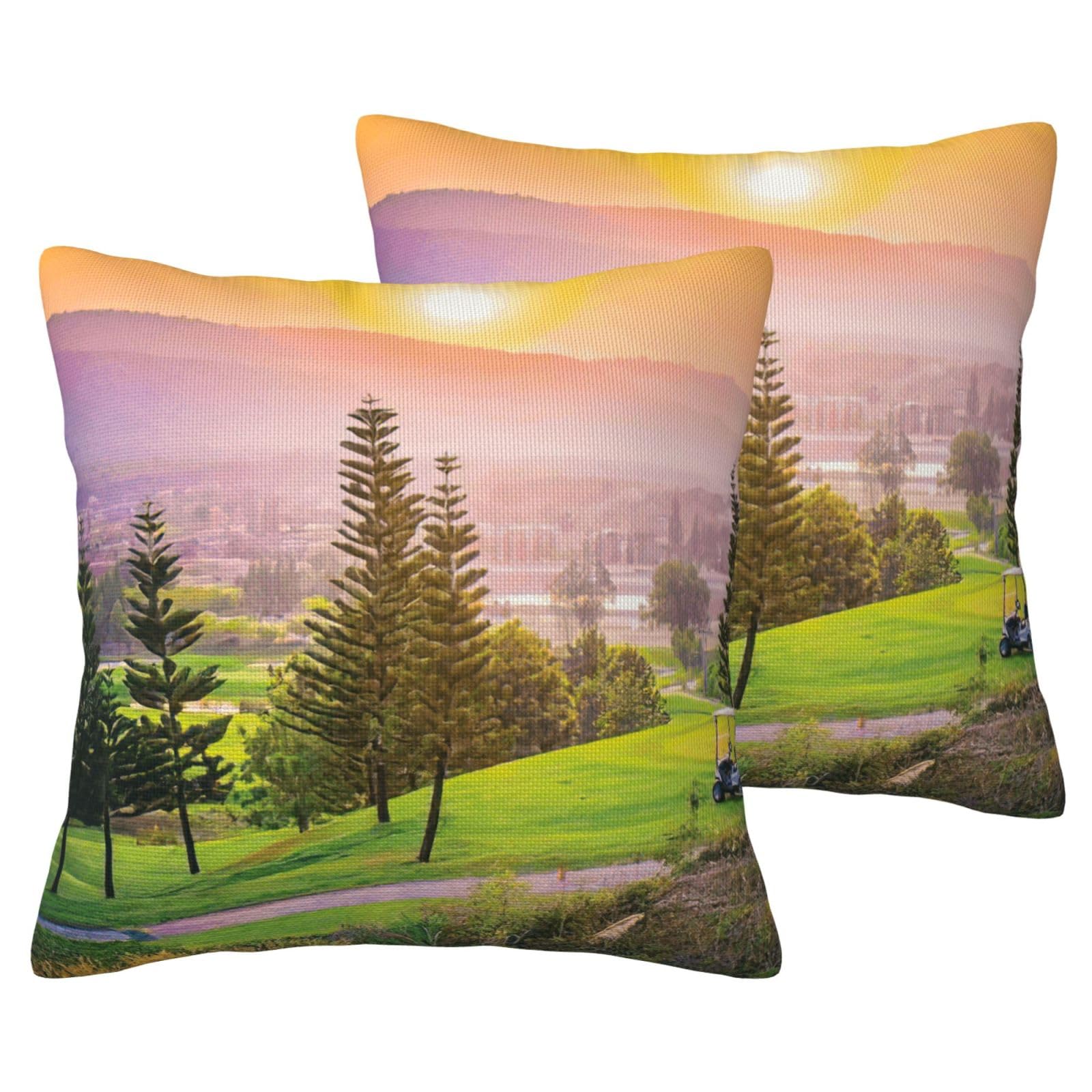 Housses de coussin golf style lin pour sublimer le canapé du salon ou le lit