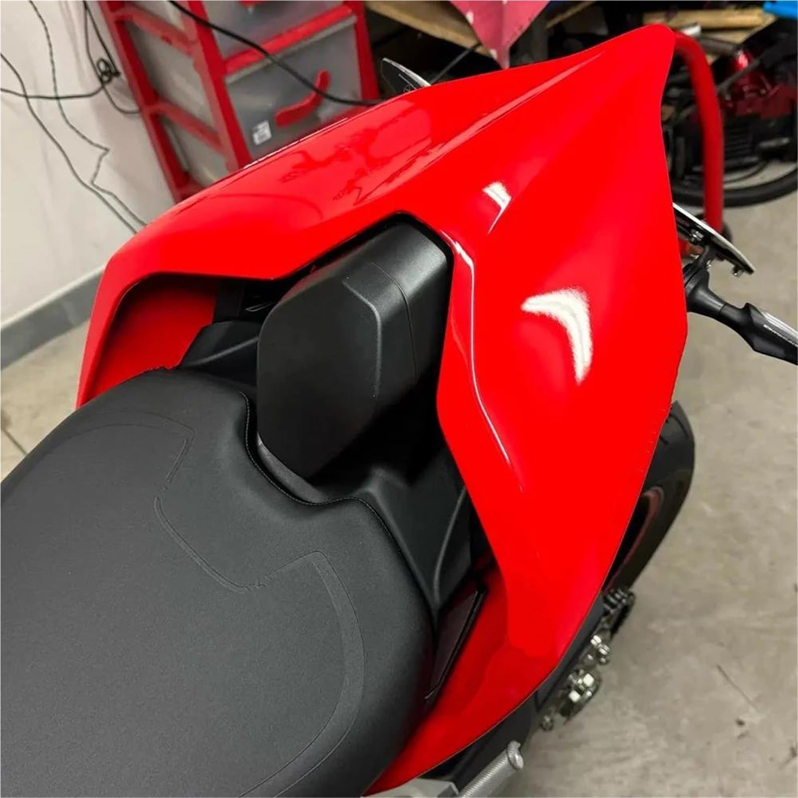 Generisch Motorrad-Heckabdeckung, Heckverkleidung, Einzelsitzabdeckung, Heckhöcker Für Ducati Für Panigale V4 V4S V4R V2 2018-2023(Red A Set)