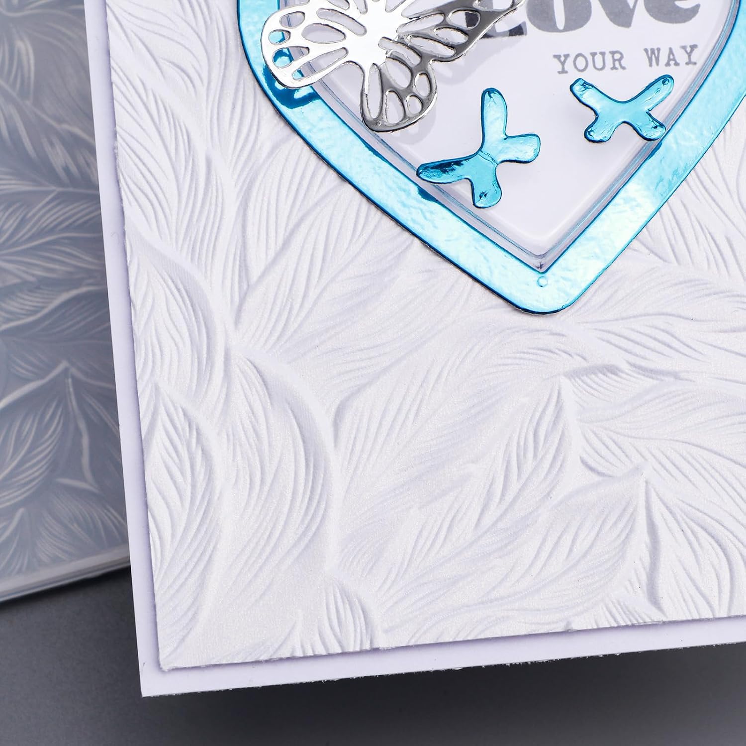 Briartw 3D Embossing Folder for Card Making,6.3x4.5inch Feather Leaves Clear Plastic Texture Fades Embossing Folder Template for Scrapbooking Cardstock Album DIY Decoration Paper Crafting