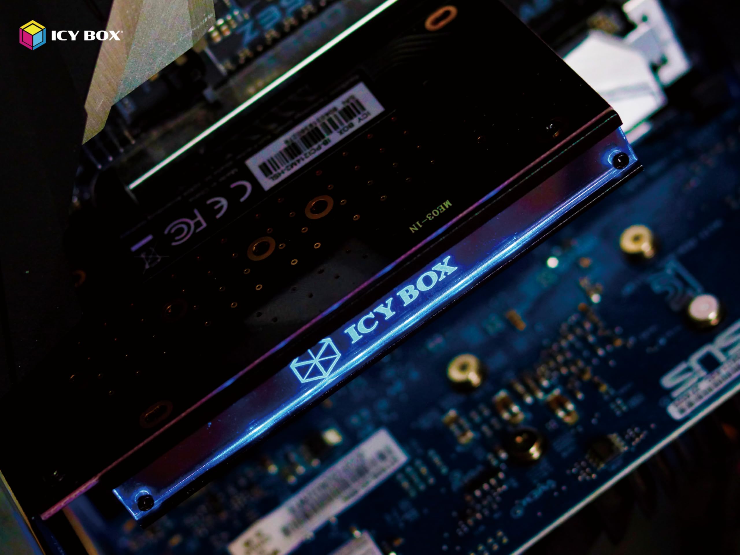 Icy Box IB-PCI214M2-HSL 60403, Adapter PCI do Dysków SSD M.2 NVMe, Czarny