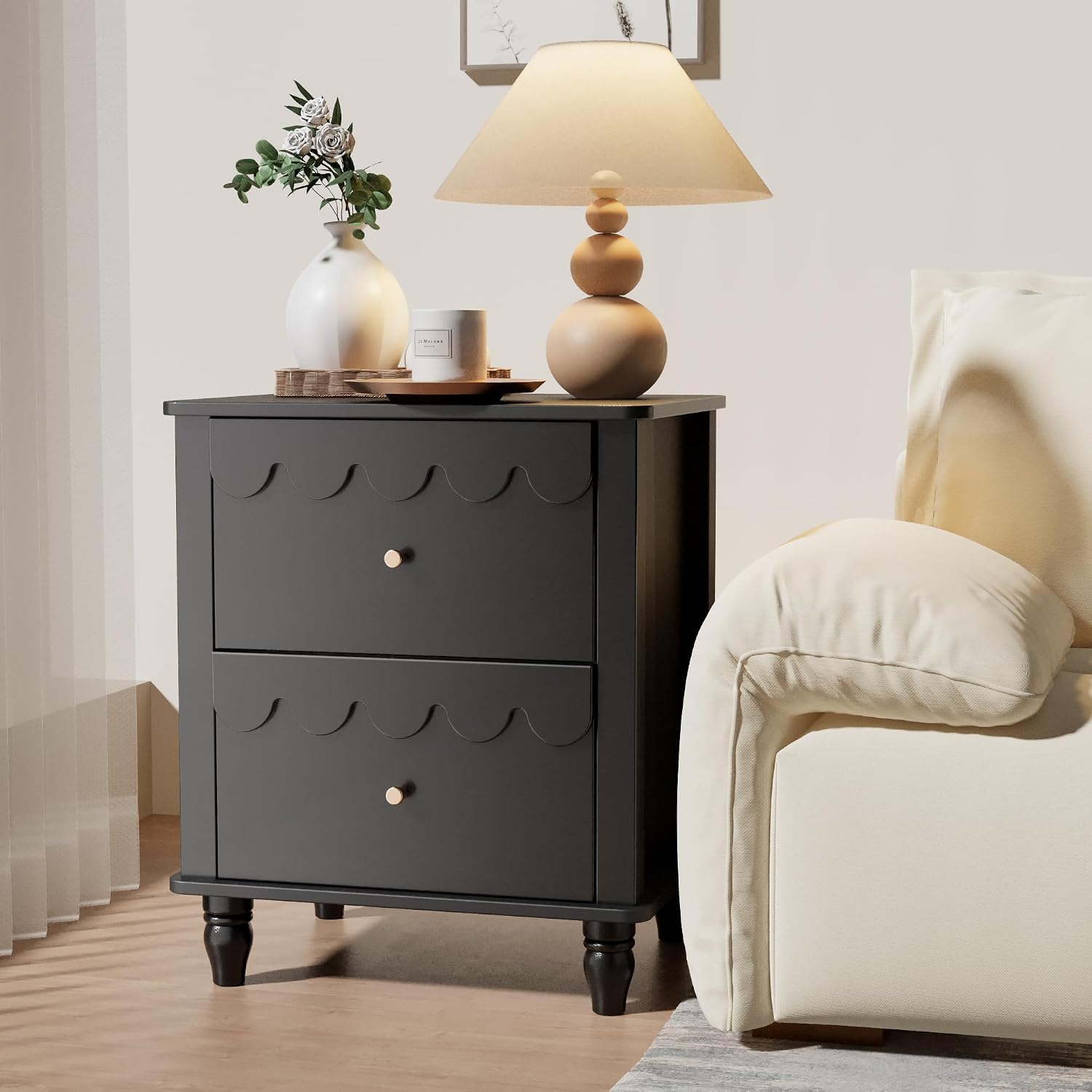Black Nightstand Set of 2 with 2 Drawers, Modern Night Stand Set 2 with Petal Pattern for Bedroom, Side End Table Scalloped Bedside Night Tables with Solid Wood Legs