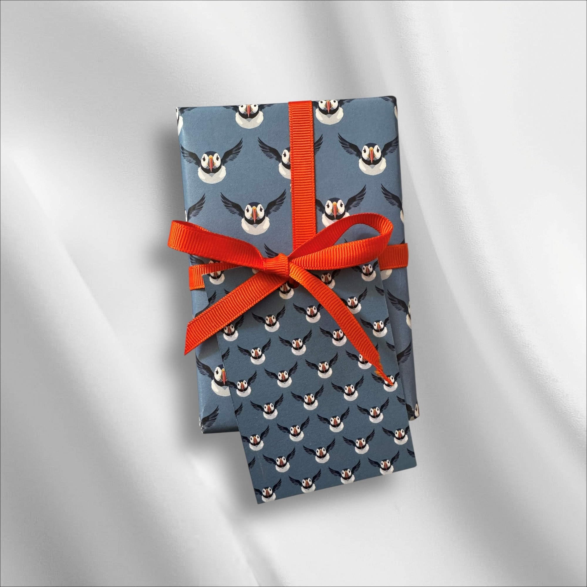 Puffin Gift Wrapping Paper, Large Sheets - Paper size 48x66cm, 2 Sheets with 4 Gift Tags