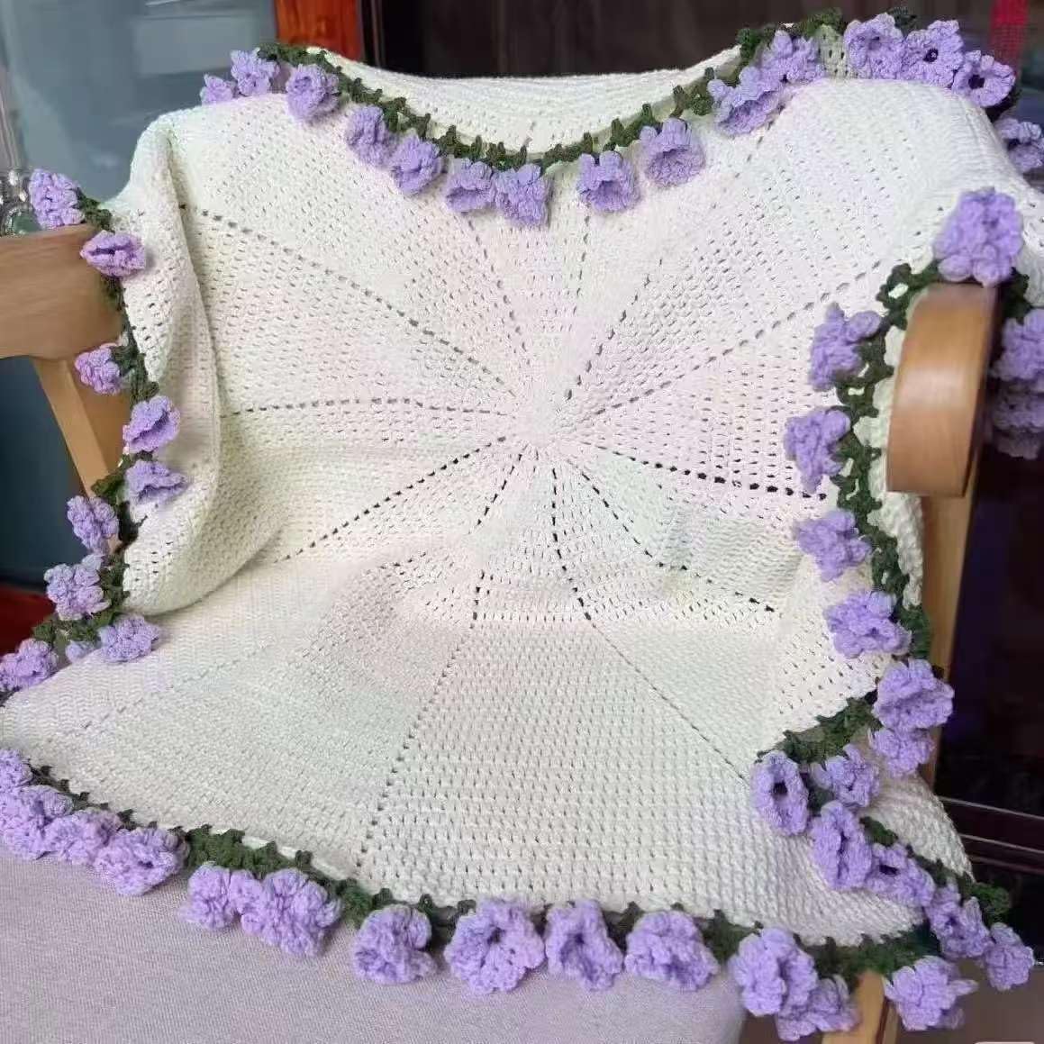 Handgehäkelte Rosen-Decke – Verwandelbar In Blumenstrauß, Weich & Leicht, Perfekt Als Geschenk (109 Cm)