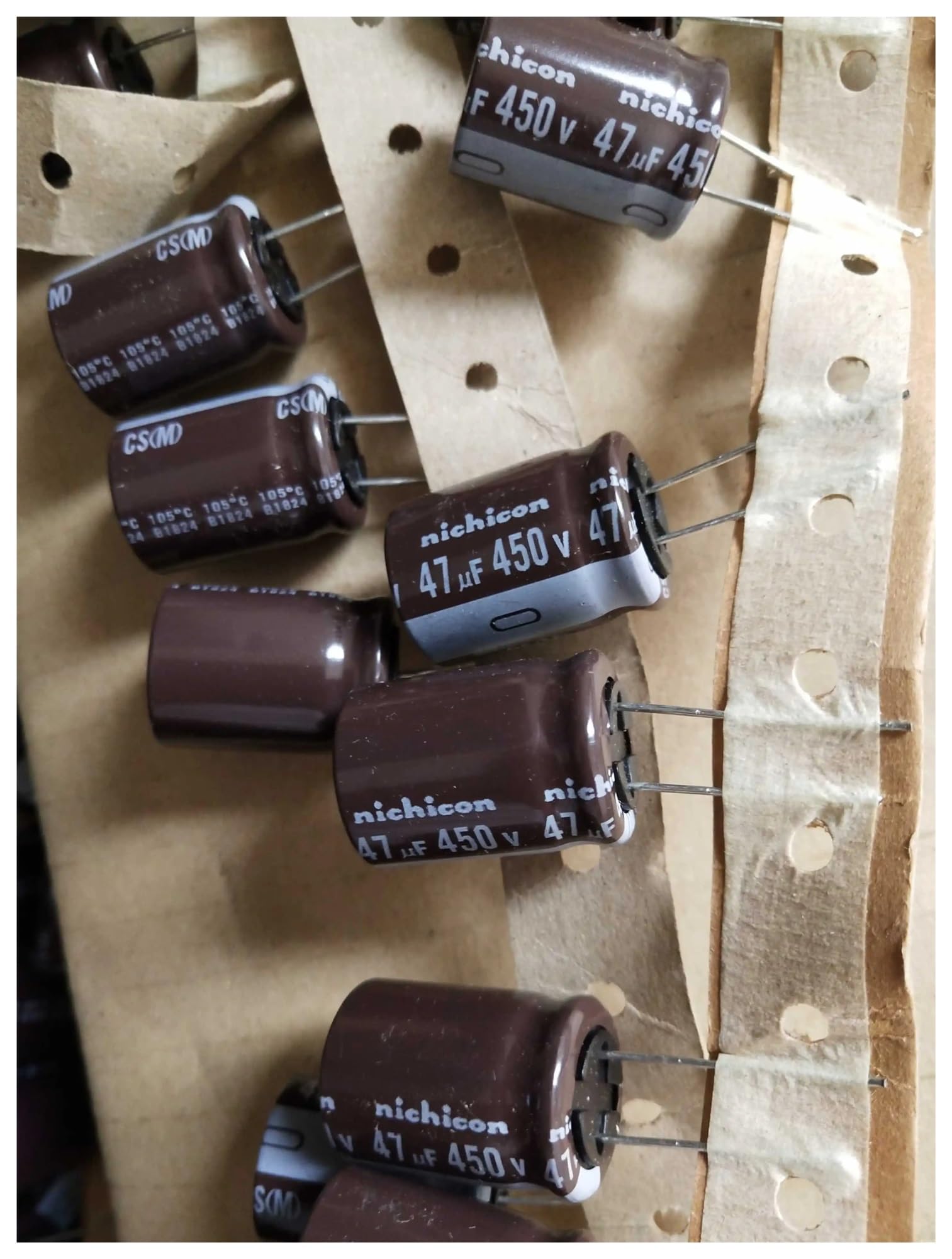 30pcs/lot High ripple current and Long Life aluminum electrolytic capacitors Electrolytic capacitor(250V150UF 16X25)