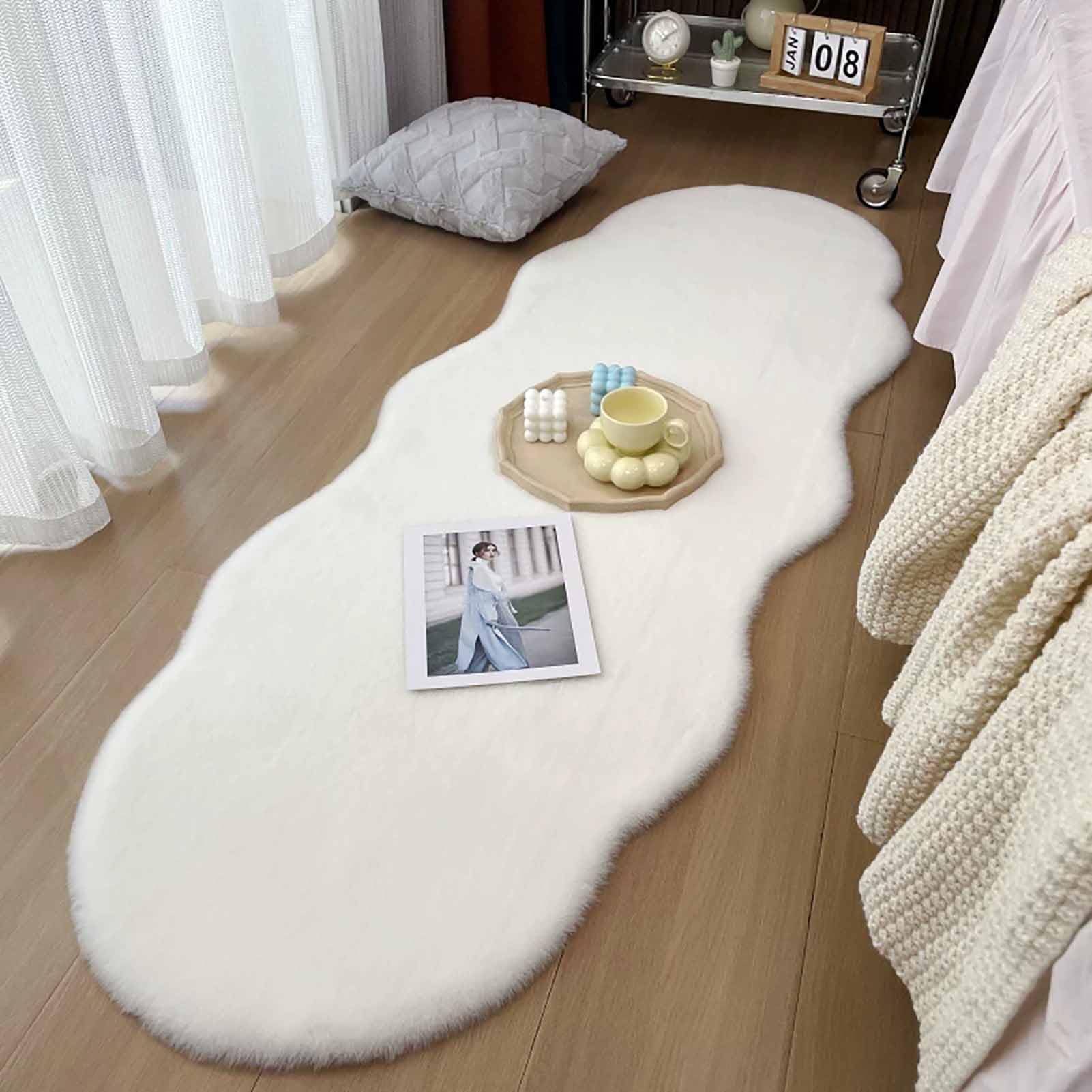 Tapis de côté de lit moderne blanc TY&WJ 90x250cm en fausse fourrure pour une chambre douce