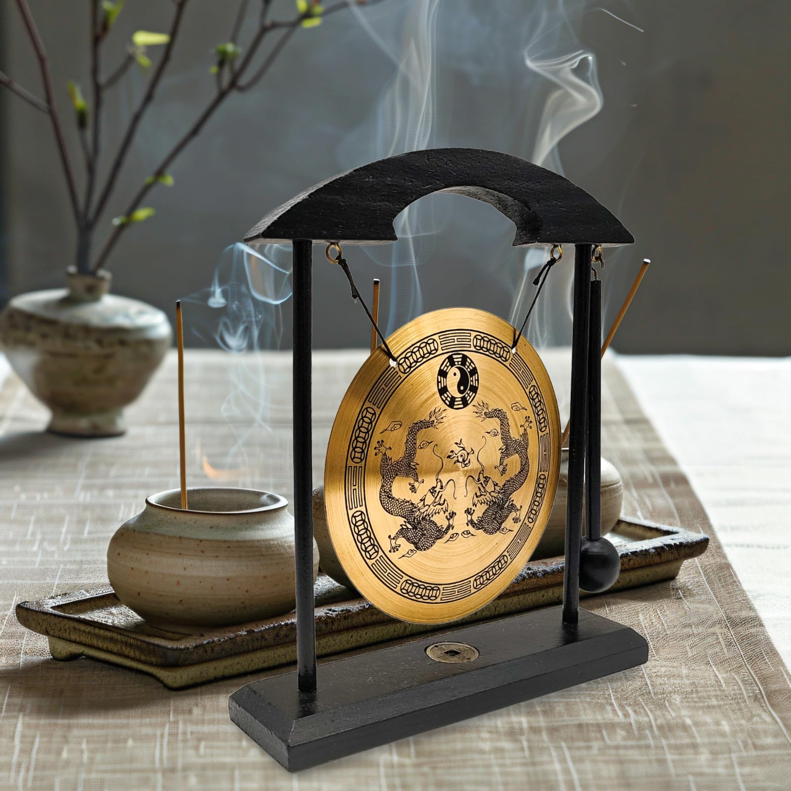 Décoration Zen Gong Tibétain Dragon Chinois en Laiton Instrument de Percussion Gong sur Socle Tai-ji Yin Yang Feng Shui pour Salon Méditation Relaxation Yoga Son Clair Cadeau à Caractère Chinois table