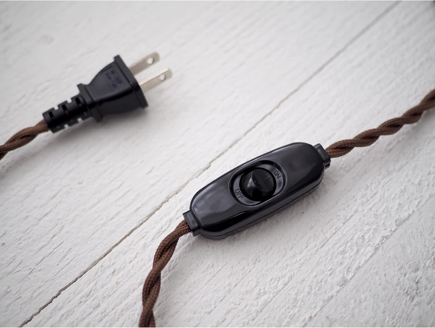 家電 インターフォルム テーブルライト LT-4224 フロール 白熱球付