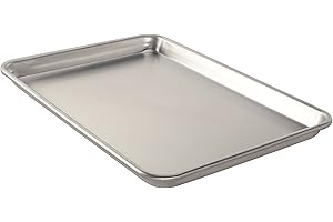 Nordic Ware Natural Commercial Baker's Half Sheet Jelly Roll Pan and its Lid