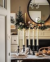 Vista 5 de Homemory 12 velas cónicas de plástico sin llama con control remoto temporizador regulador, candelabros LED marfil con luz de llama parpadeante