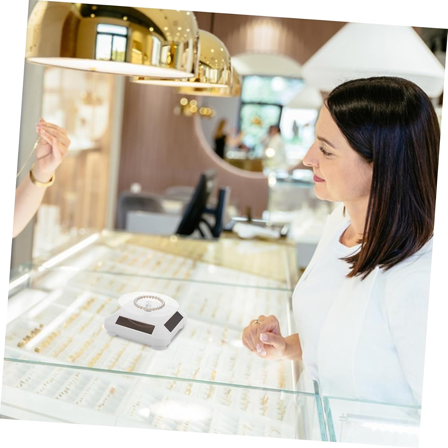 FRCOLOR Solar-Powered Jewelry Display Turntable Stand Rotating Showcase for Home Decor Exhibitions and Jewelry Shops Elegant Design Enhanced Visibility