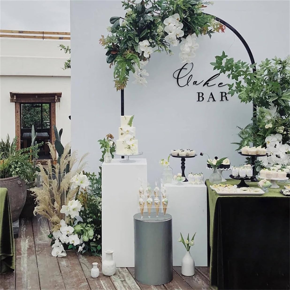 Soporte cilíndrico cuadrado para tartas y postres, soporte de metal para tartas con columnas de fondo para zócalos y pilares decorativos de mesa