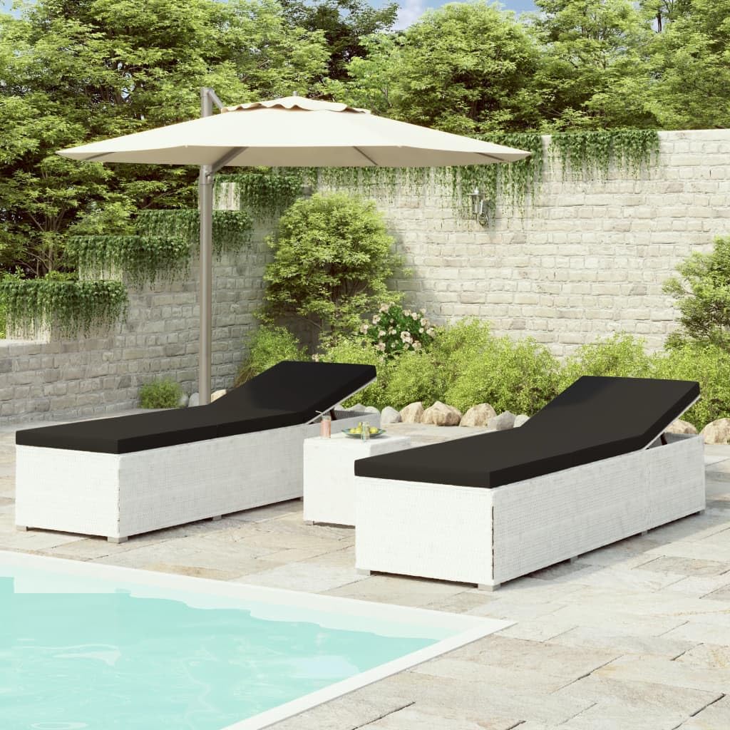 vidaXL Lettini Prendisole con Tavolino 3 pz in Polyrattan Bianco