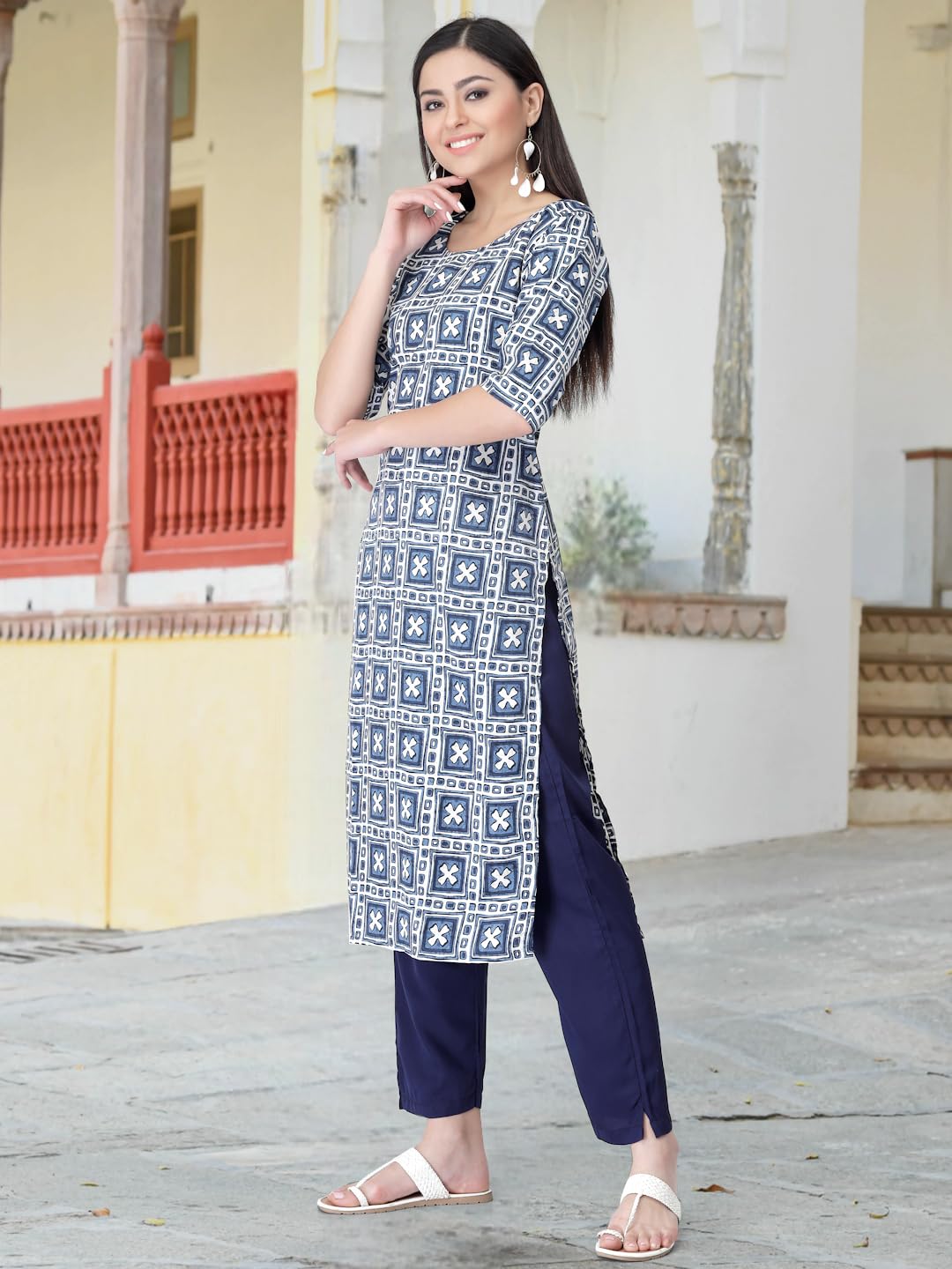 Tee Projekt Digital Printed Crepe Kurta Set For Women Ll Printed Kurti & Pant Set Ll Combo Kurta Set Ll (Pack Of 2)