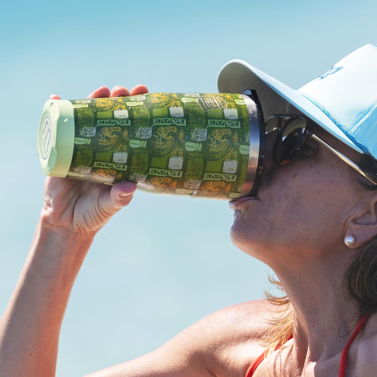 BOTE MagnePod Drinkware MagneTumbler includes Lid with Straw Drink Tumbler Magnetically attaches to Compatible SUPs Kayaks Floats Hangouts 32 oz Multiple Colors