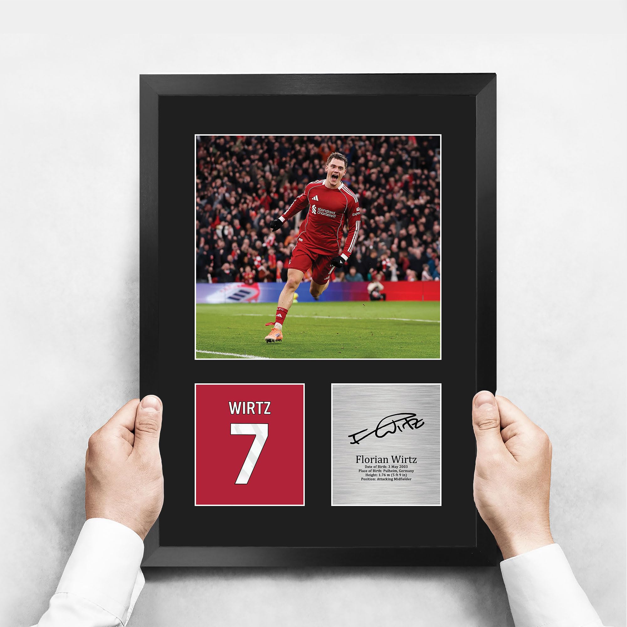 HWC Trading Florian Wirtz Liverpool Geschenke Gedrucktes Signiertes Autogramm Foto für Fußball Anhänger and Fans - A3 Porträt Gerahmt (ID-005454)