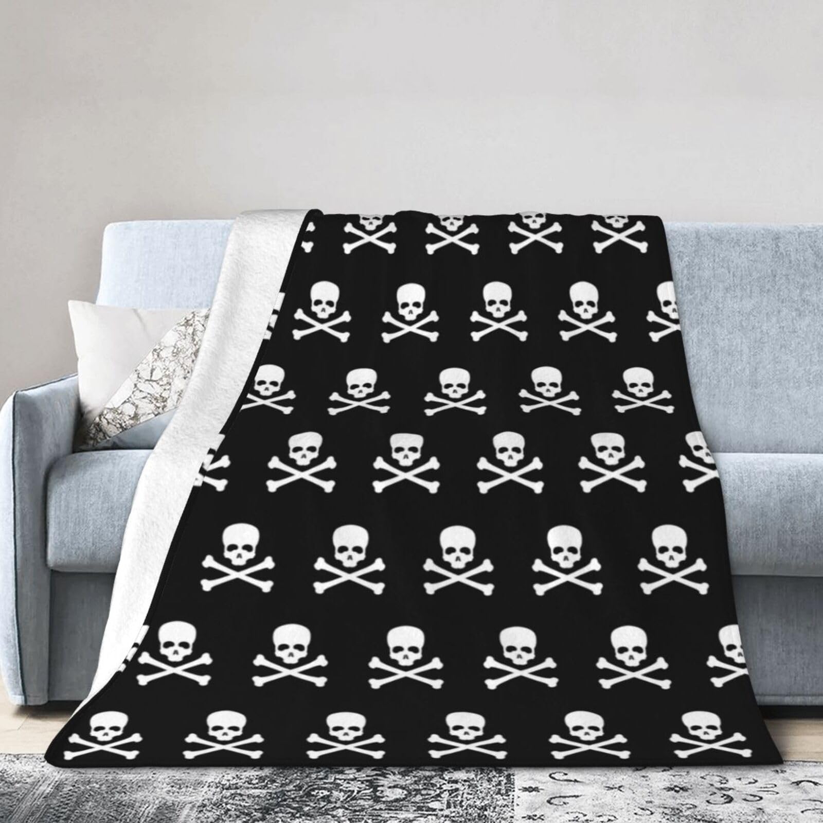 Jhggffd Pirates Skull Cross Bone Throw Blanket for Couch Bed,Comfy Blankets 40"x30",Cozy Warm Fuzzy Blanket,Travel Flannel Throw Blanket for Women Men