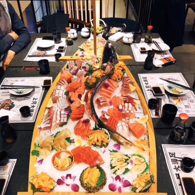 Bandeja grande para sushi de bambú/ madera miniatura 7