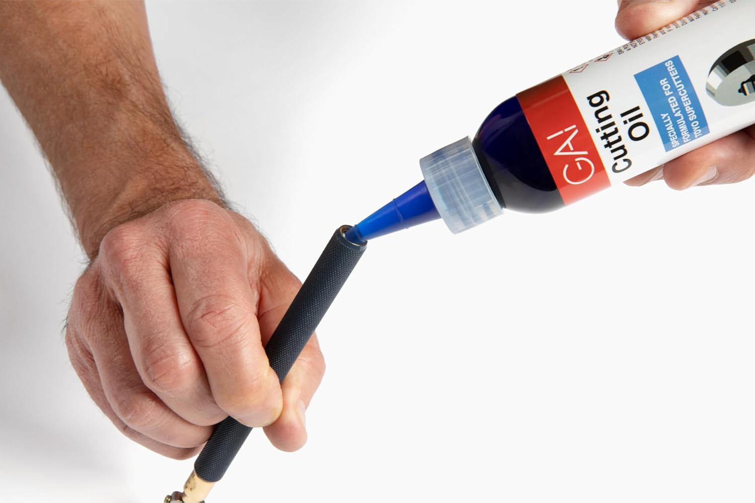 TOYO TC17B Glass Cutter and Glass Cutting Oil Bundle | Brass Handled Supercutter + Cutting Oil | Straight Blade and Even Flow | Original Self Oiling Glasscutter and Even Flow Cutter Oil