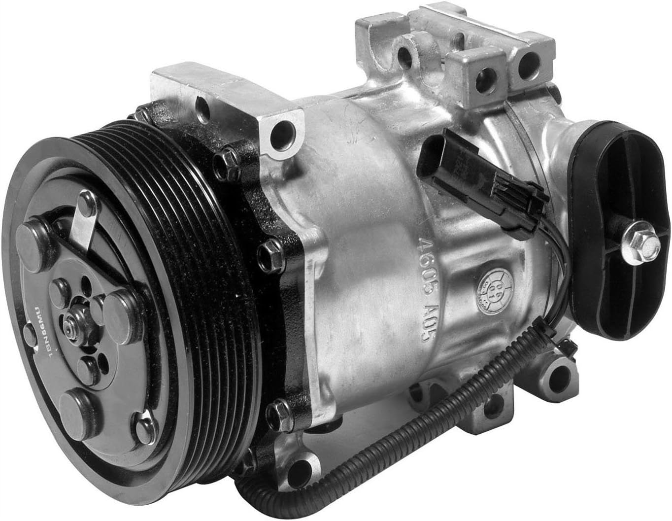 Denso New Air Conditioning Compressor with Clutch (471-7010)