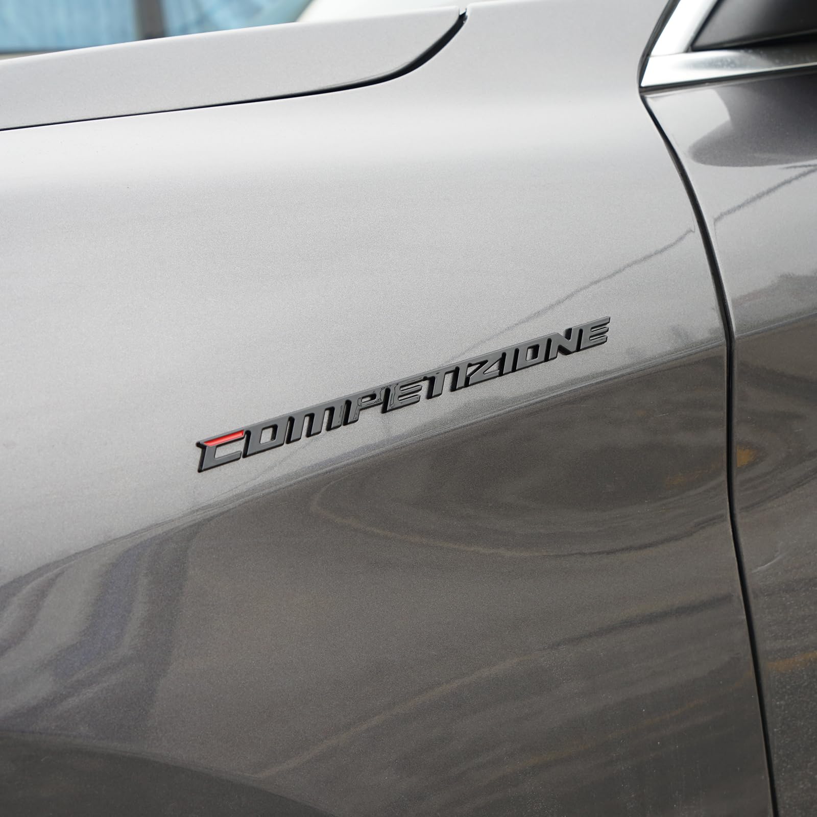 Il logo decorativo carrozzeria Competizione è compatibile con gli accessori esterni Alfa Romeo giulia 952 stelvio 949 tonale giulietta